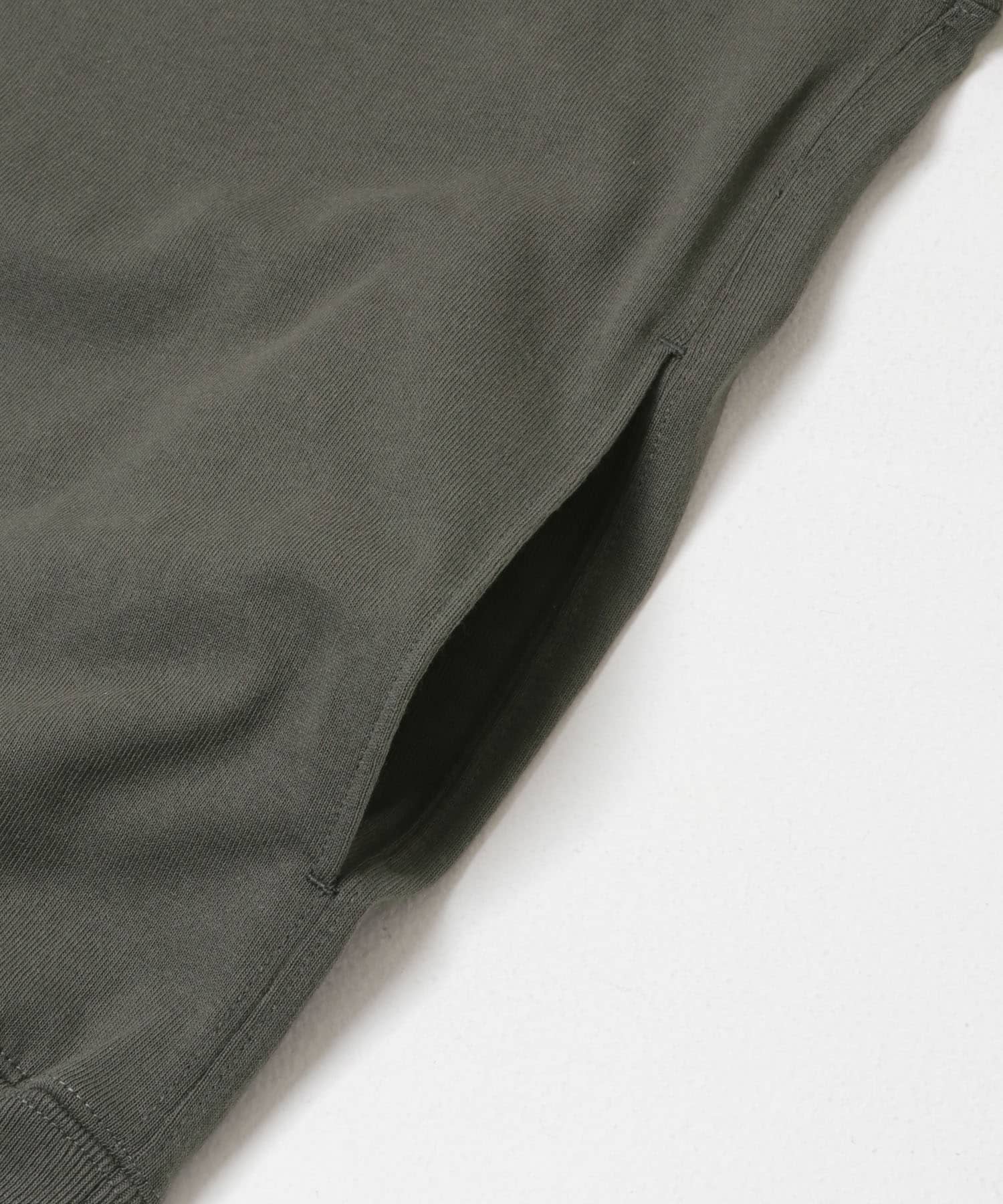 COAL GREY