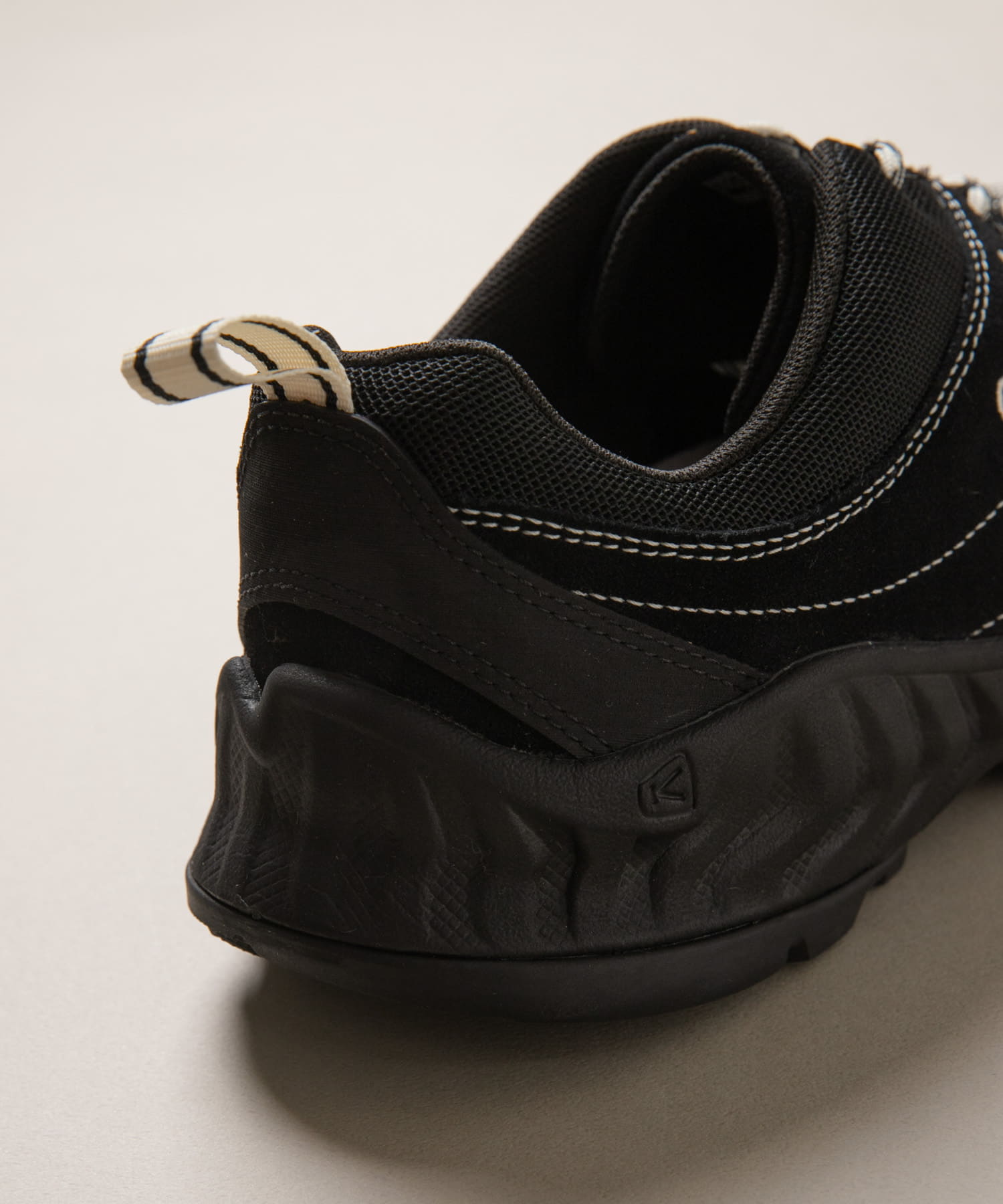KEEN　JASPER NXIS RIDGE BLK/BIRCH 26