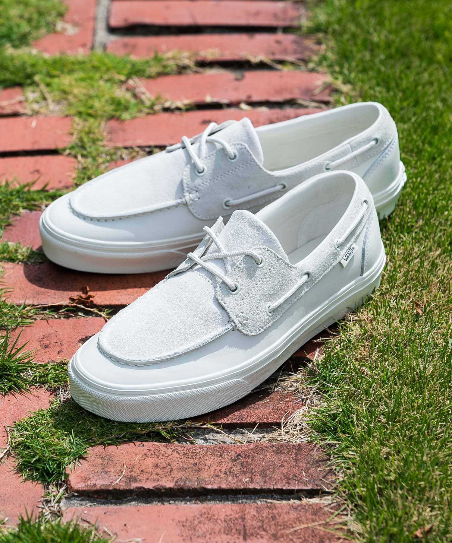 VANS　EXCLUSIVE 2-ELT BOAT SHOES OFF WHITE 26