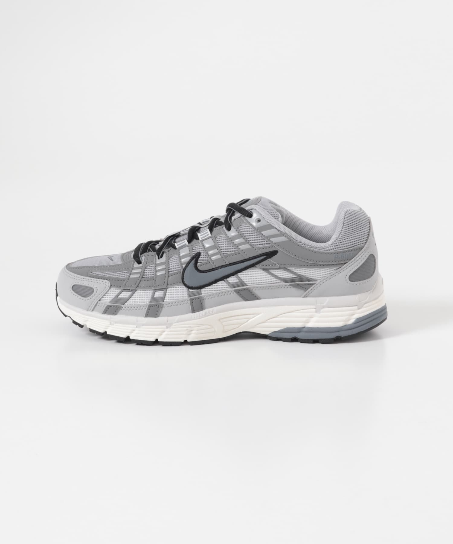 NIKE　P-6000