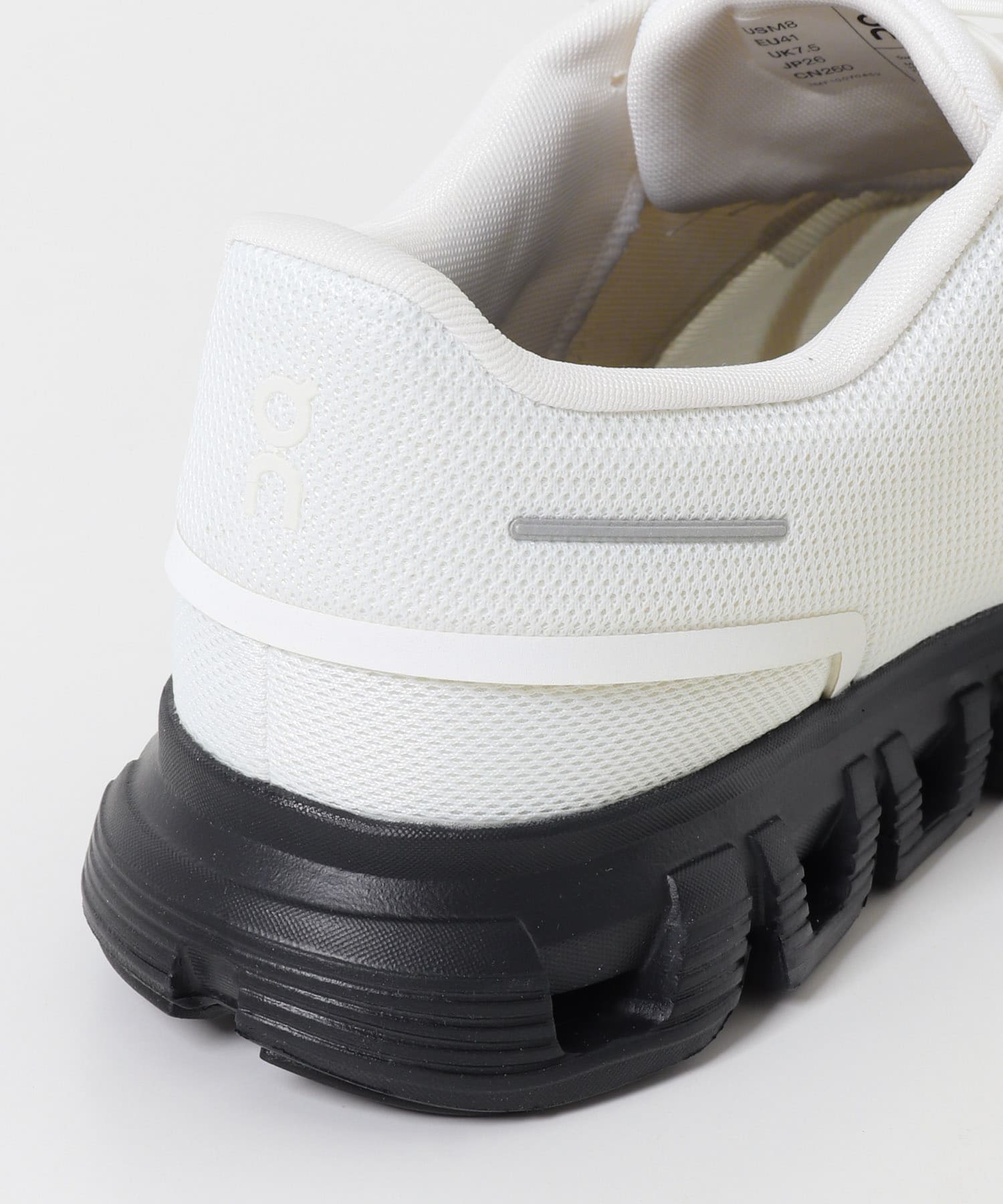 WHT/BLK