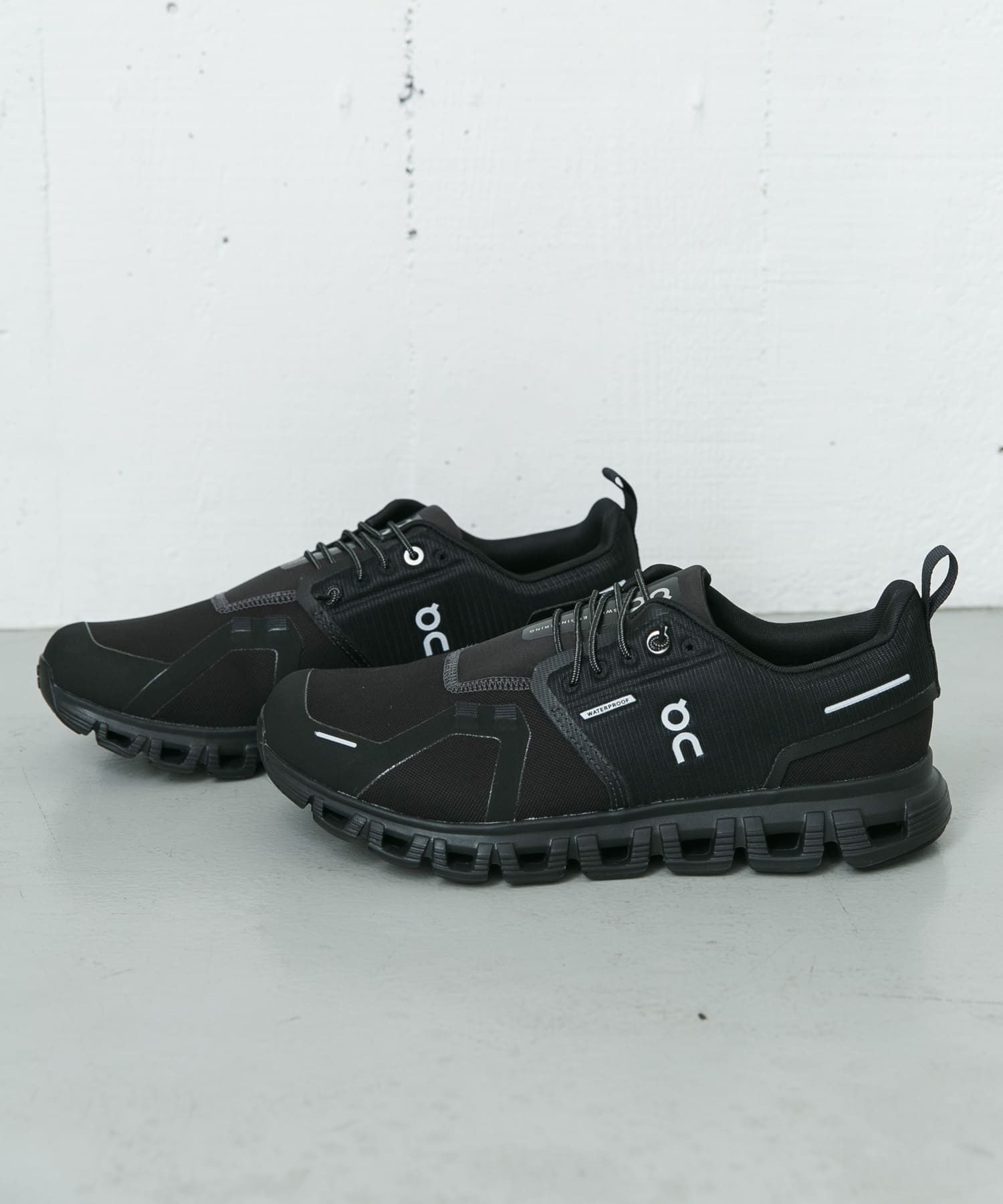 On CLOUD 6 WP(26 BLK/BLK): シューズ｜URBAN RESEARCH公式
