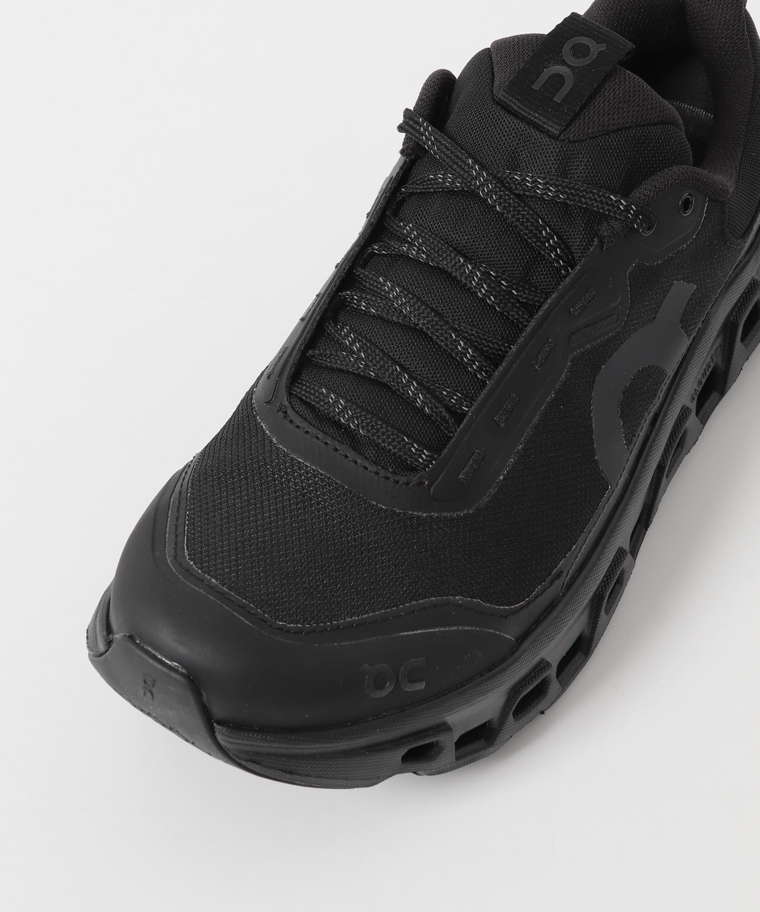 BLK/BLK