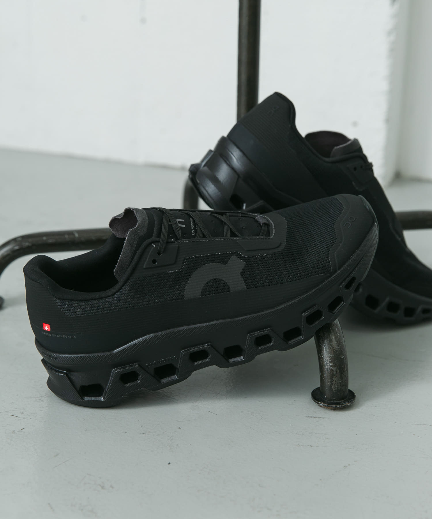 BLK/BLK