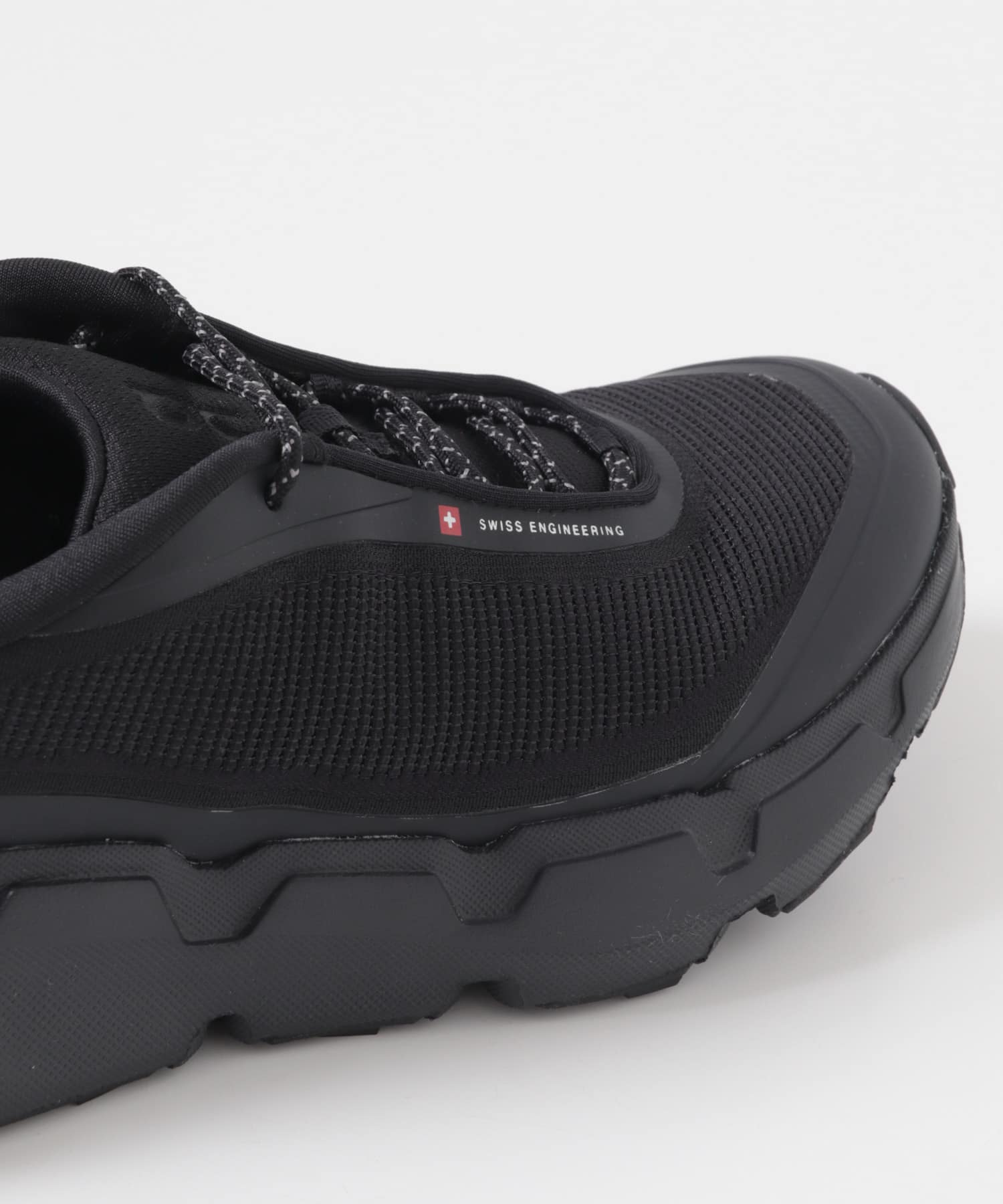 BLK/BLK