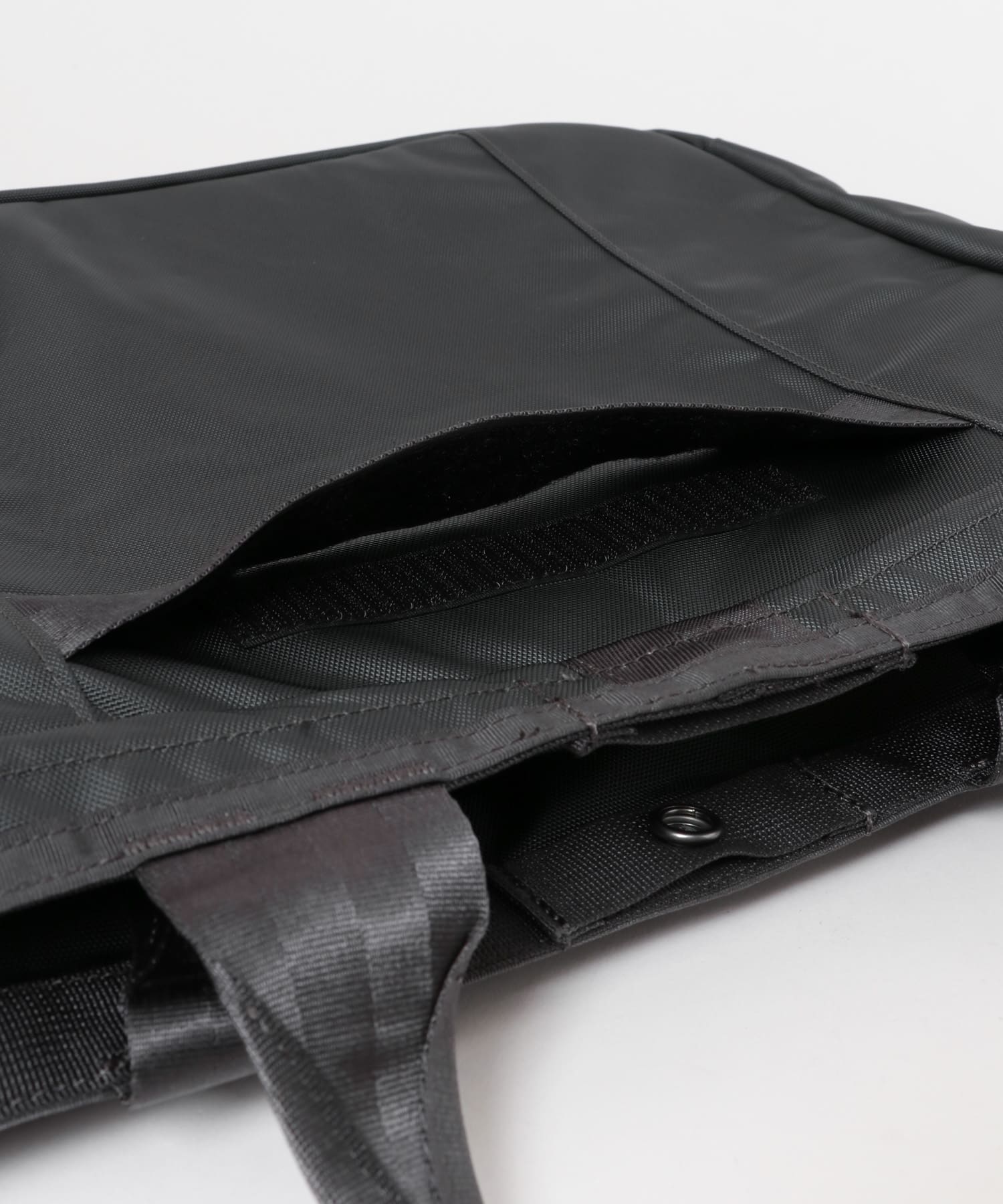 BRIEFING　BS BOX TOTE AG DARK GRAY -