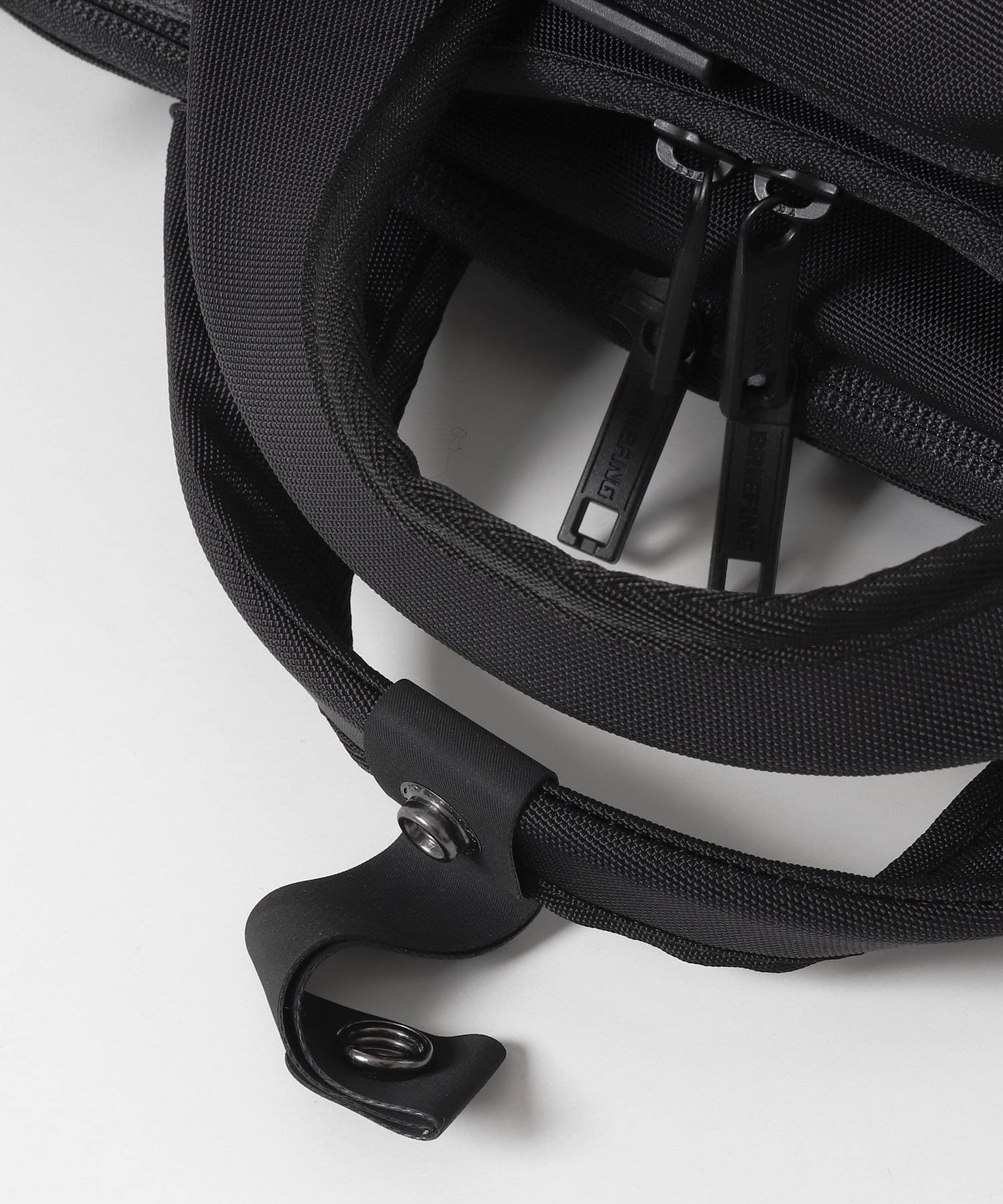 BRIEFING SW 2WAY PACK 16 WR(- BLACK): バッグ｜URBAN RESEARCH公式