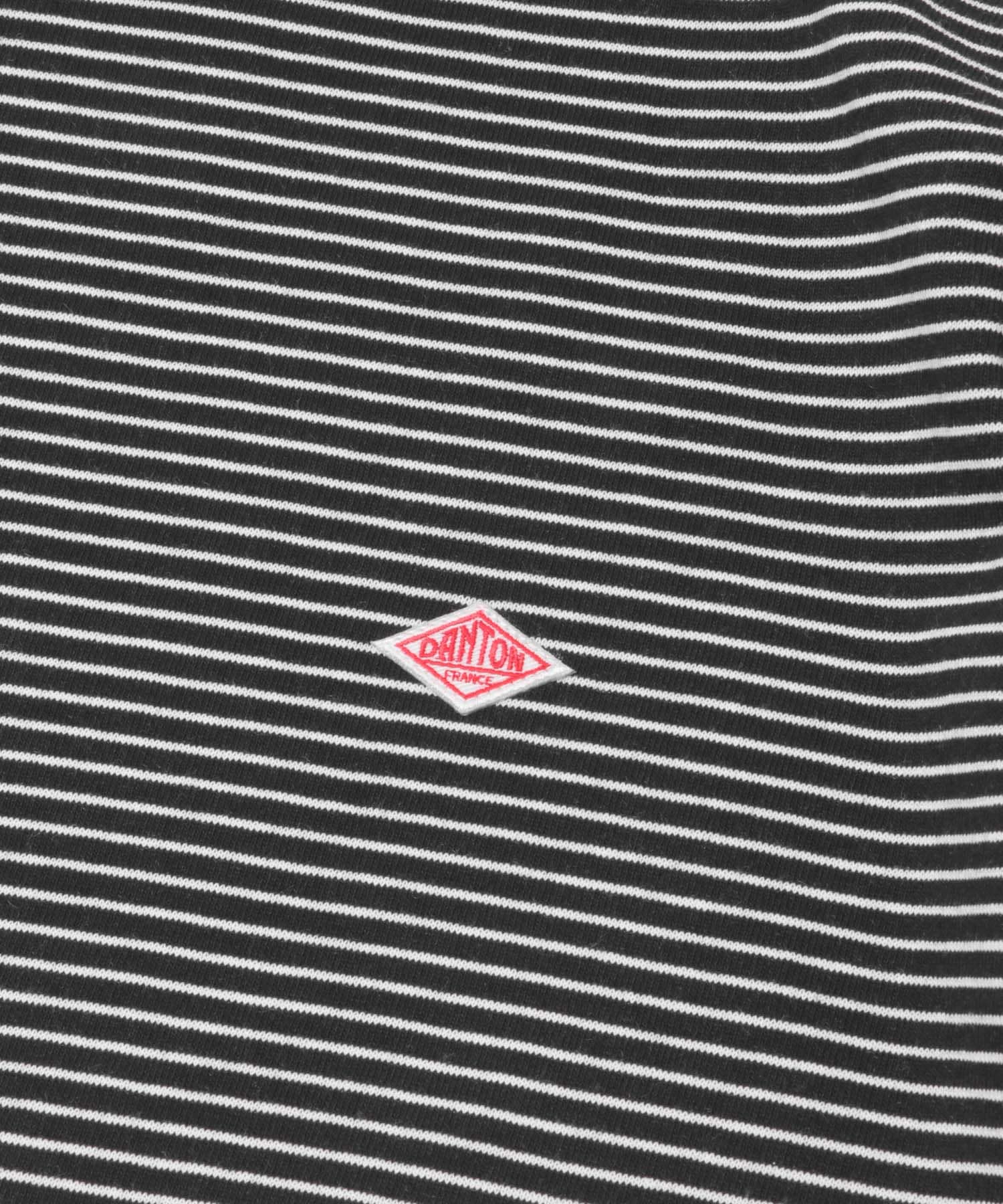BLK×WHT
