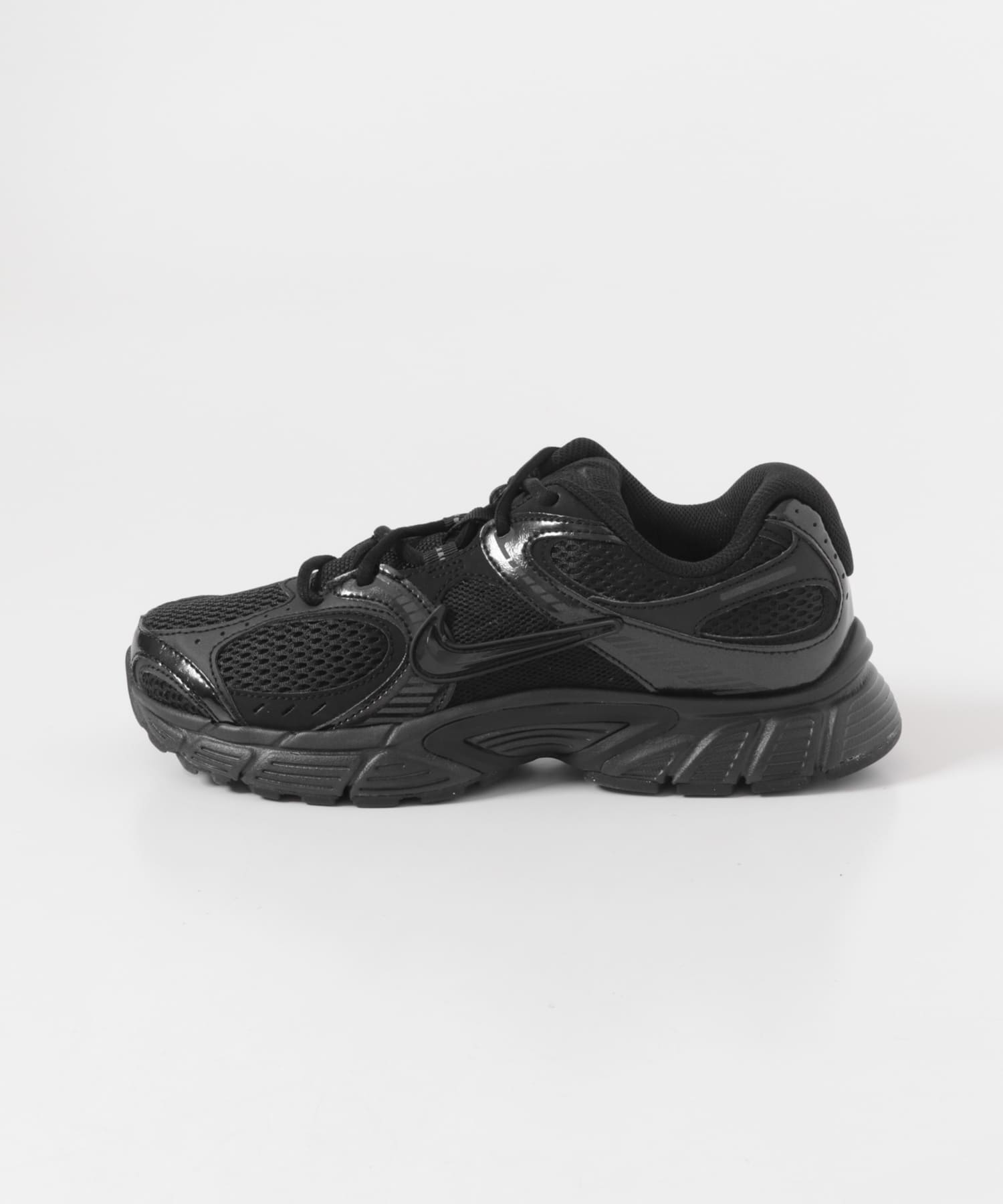 NIKE　ウィメンズ V5 RNR