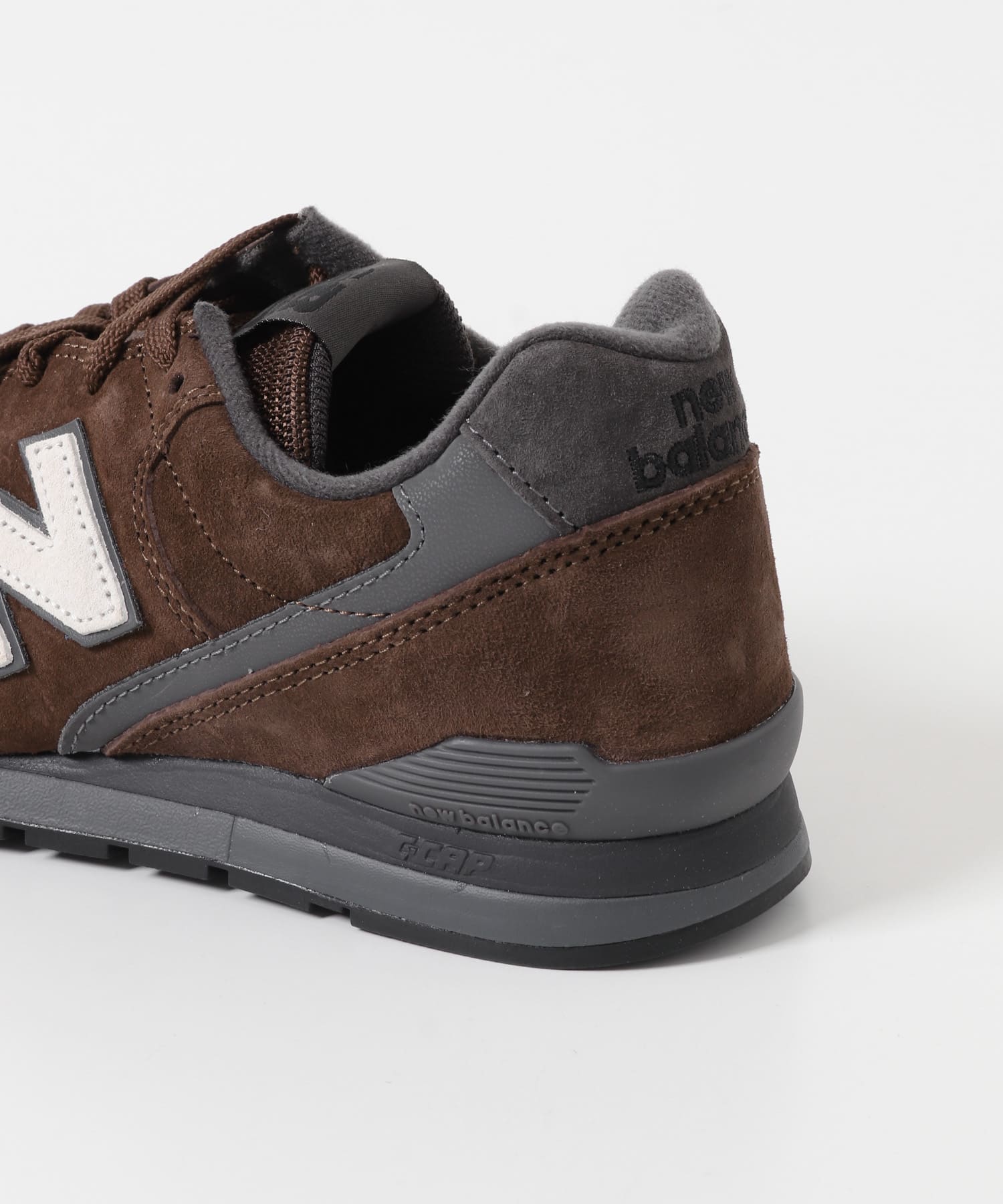 NEW BALANCE　U996 BROWN 23.5