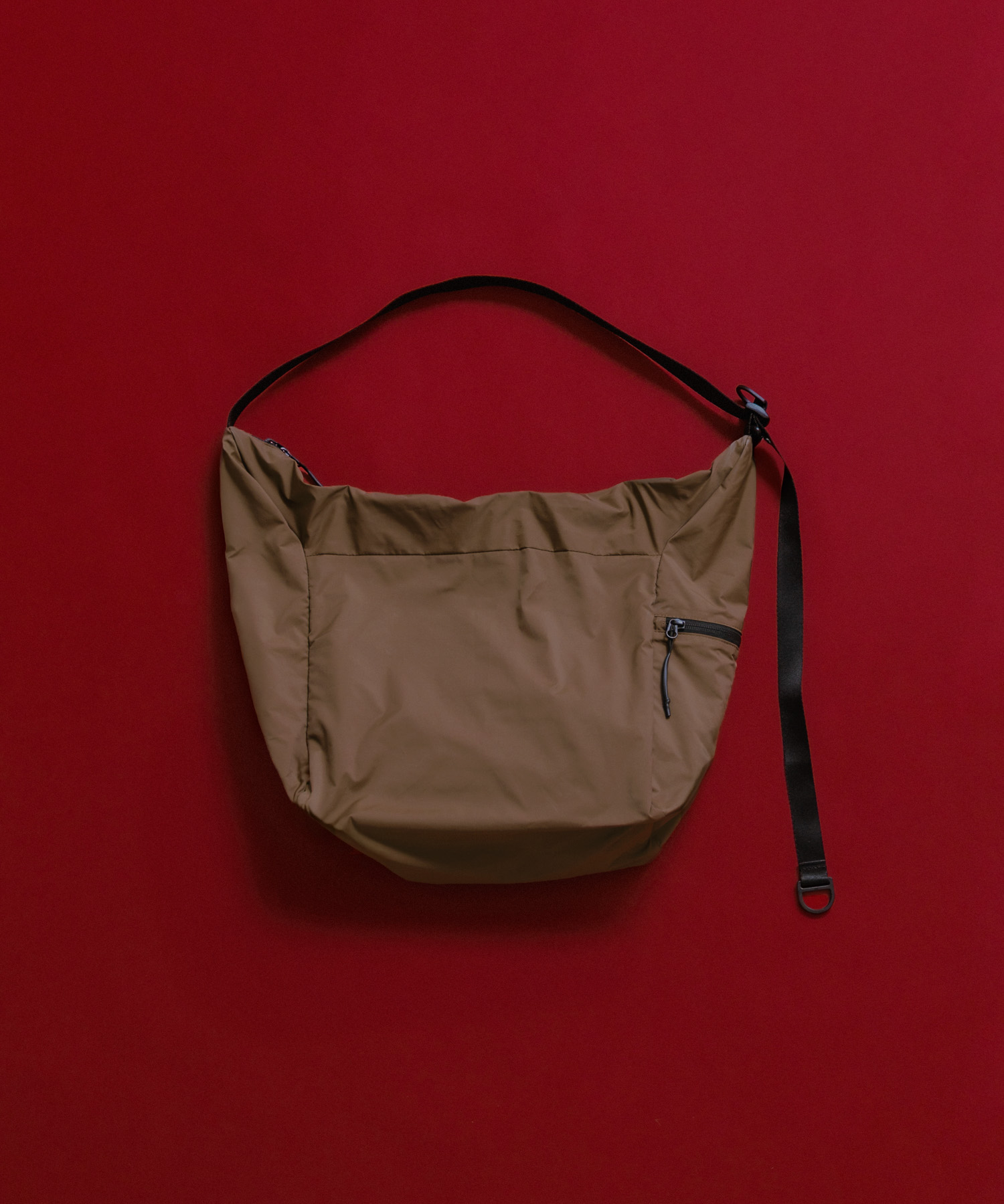 BAICYCLON　EXCLUSIVE SHOLDER BAG BROWN Free