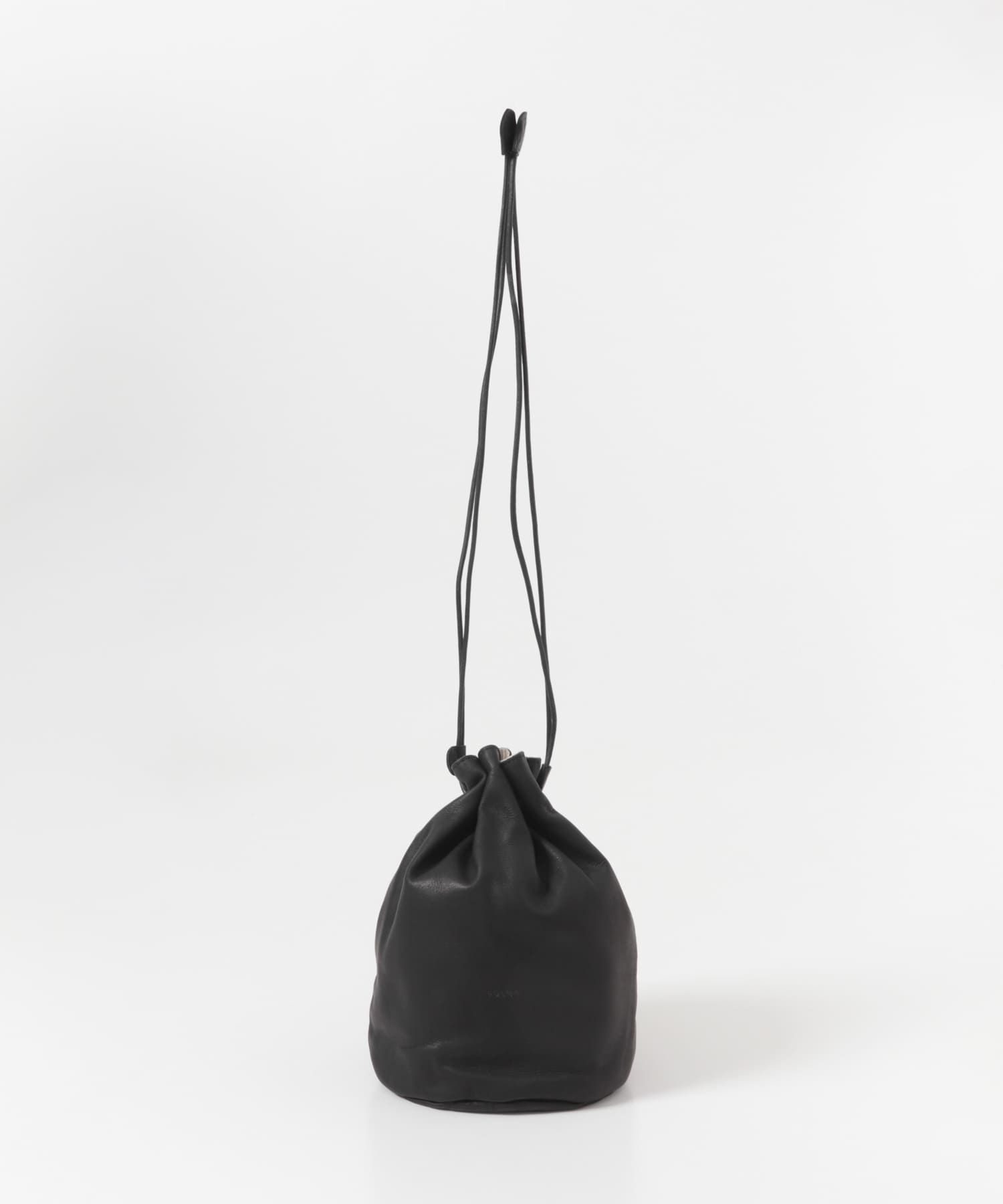 Folna　LEATHER DRAWSTRING BAG