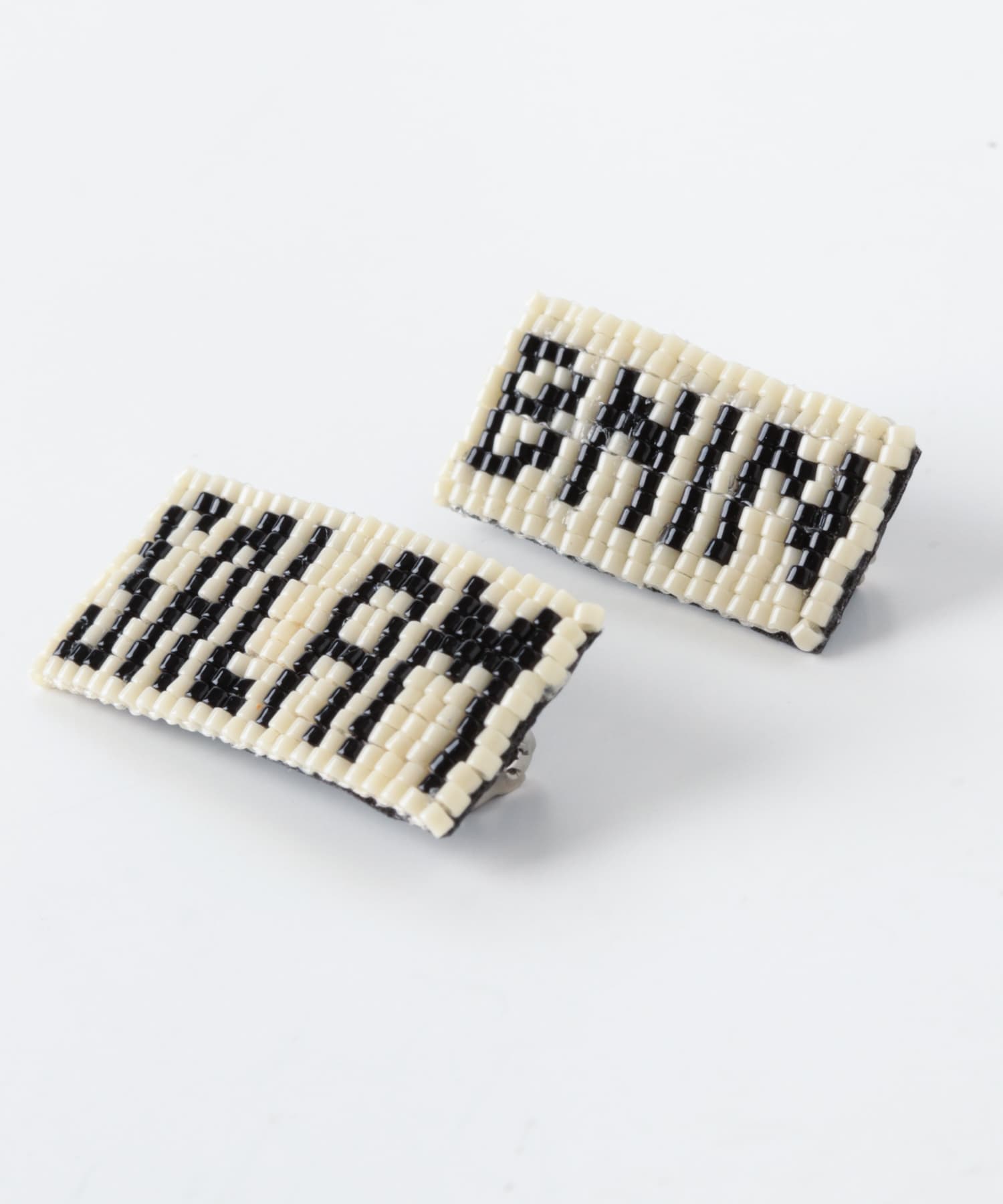 LY　SALAM BROOCH SET-B Free