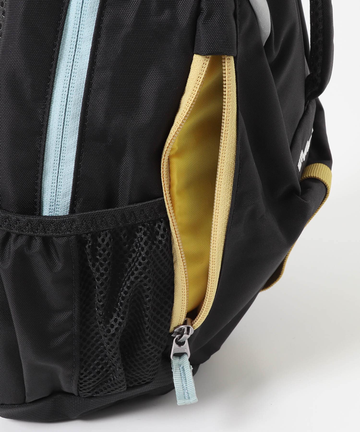 Columbia　キャッスルロックユース 12L(KIDS) BLACK One