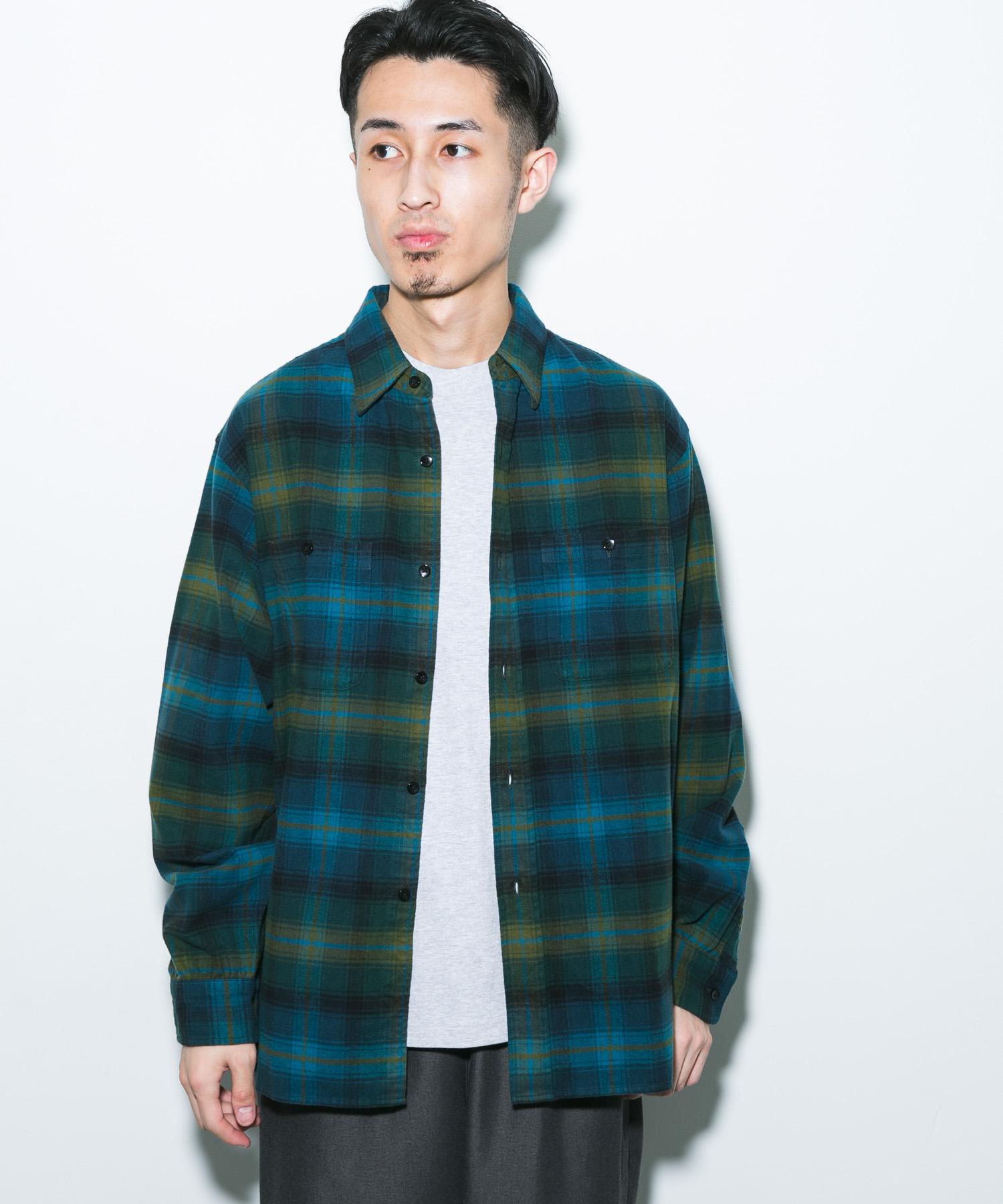 GREEN