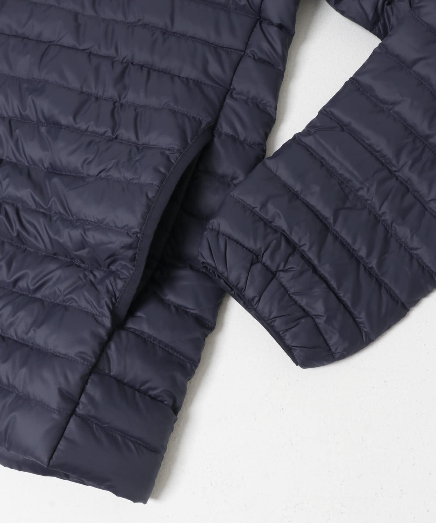 patagonia　LW DOWN SWEATER PULLOVER NENA S