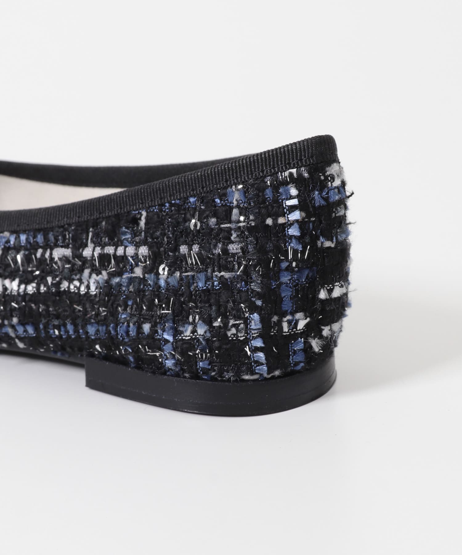 BLEU NOIR