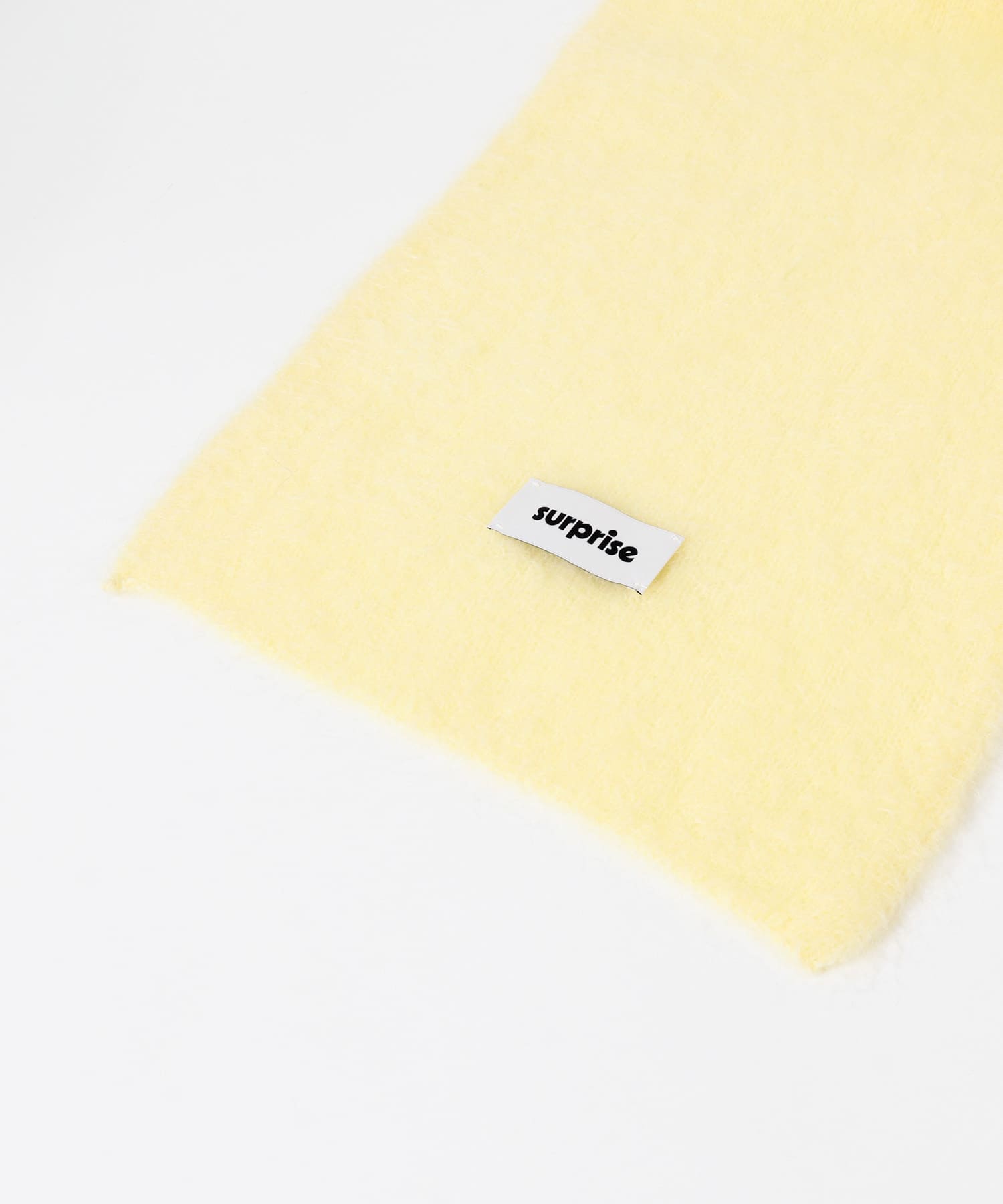 YELOW