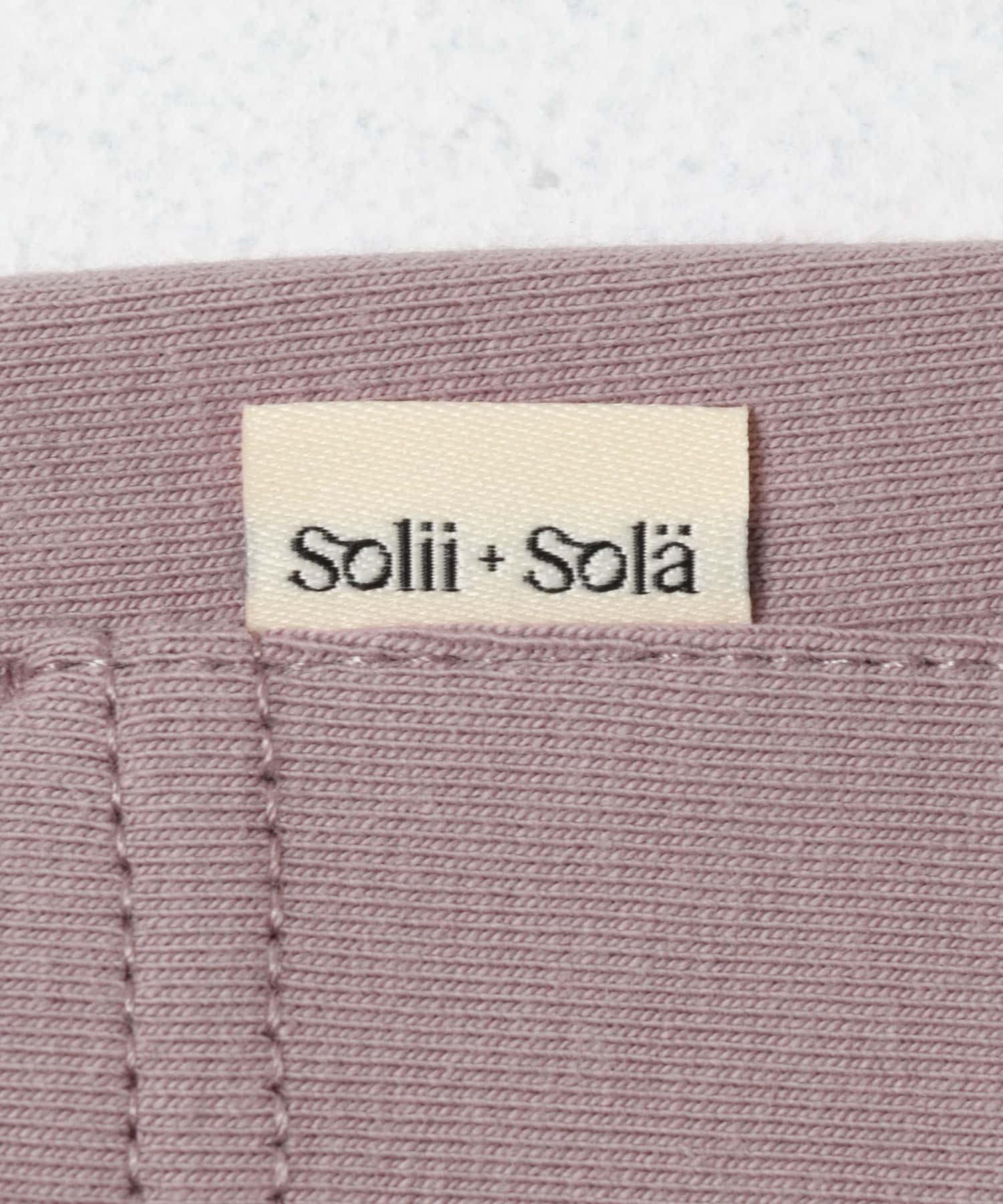 MAUVE