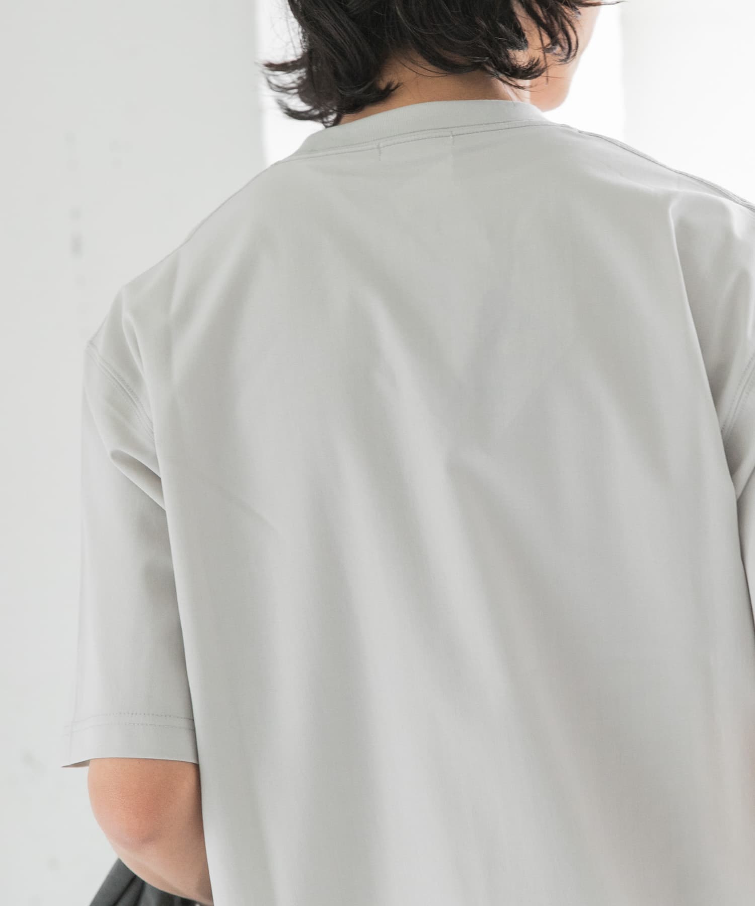 LIGHT GRAY