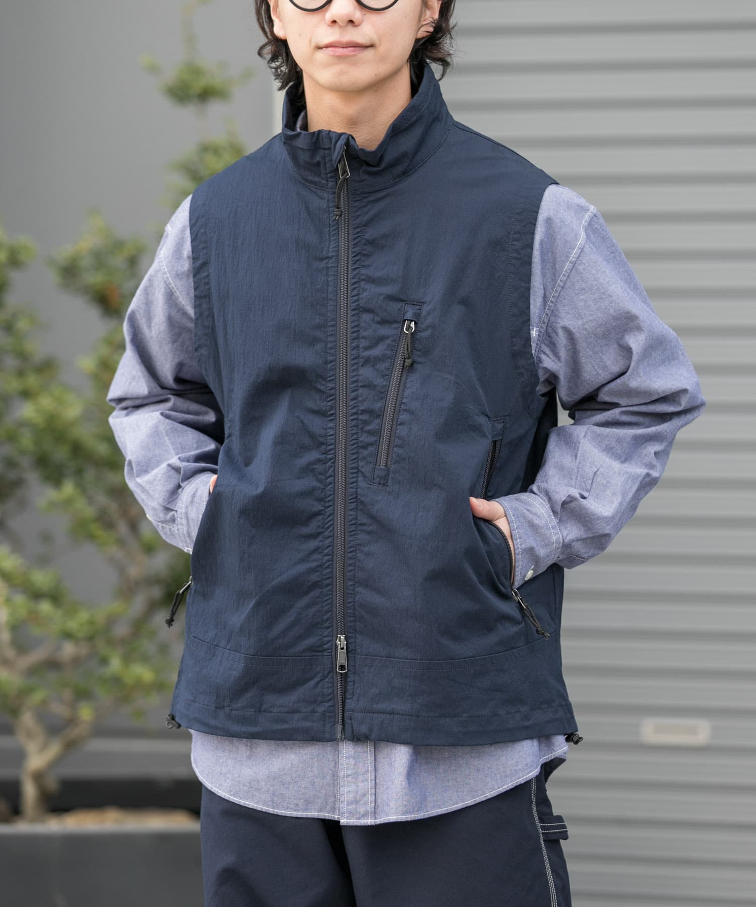 DARK NAVY
