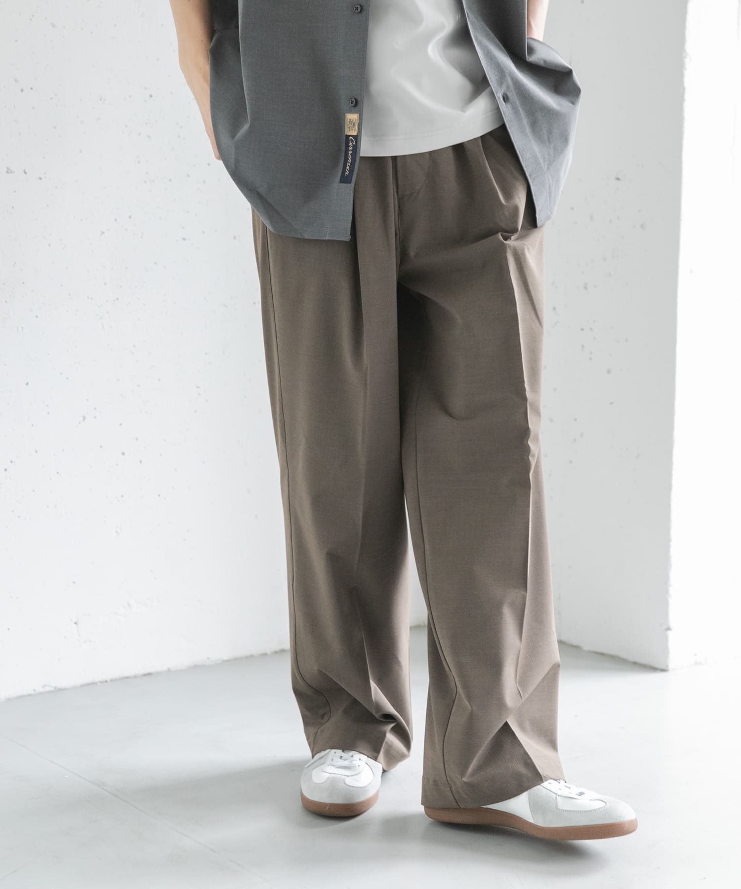 KHAKIBROWN