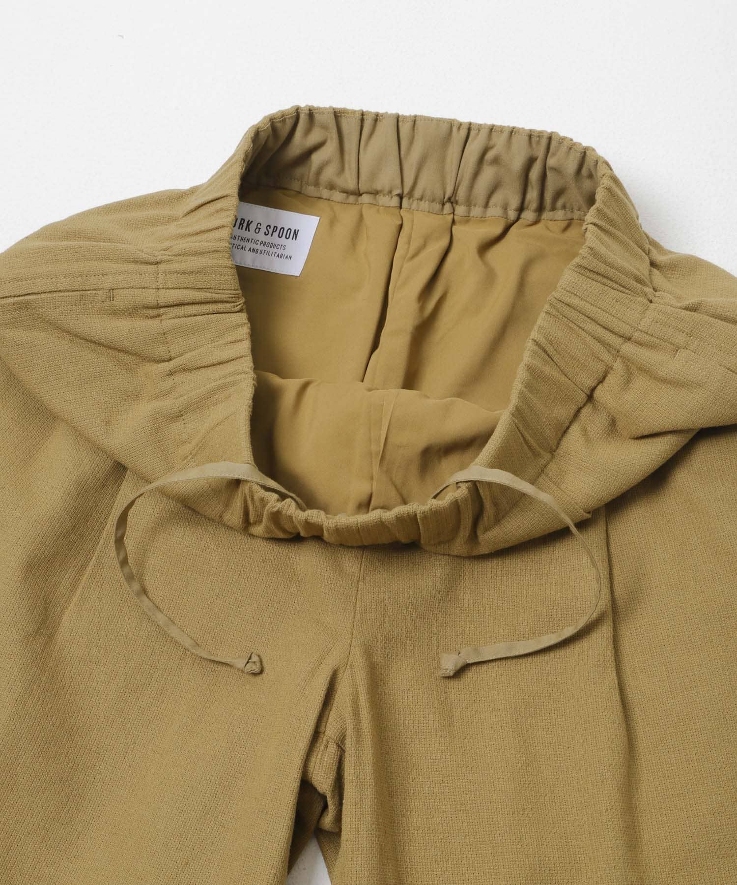DARK BEIGE