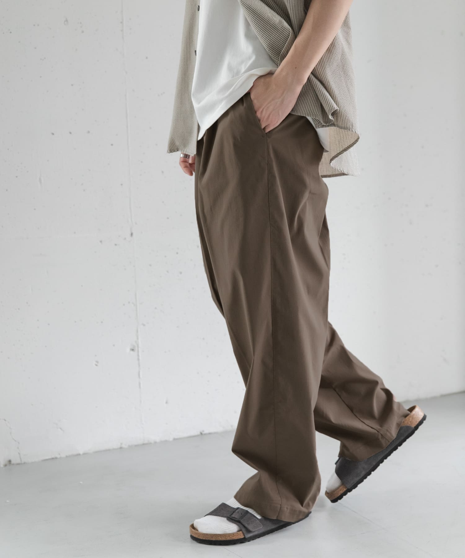 DARKBROWN