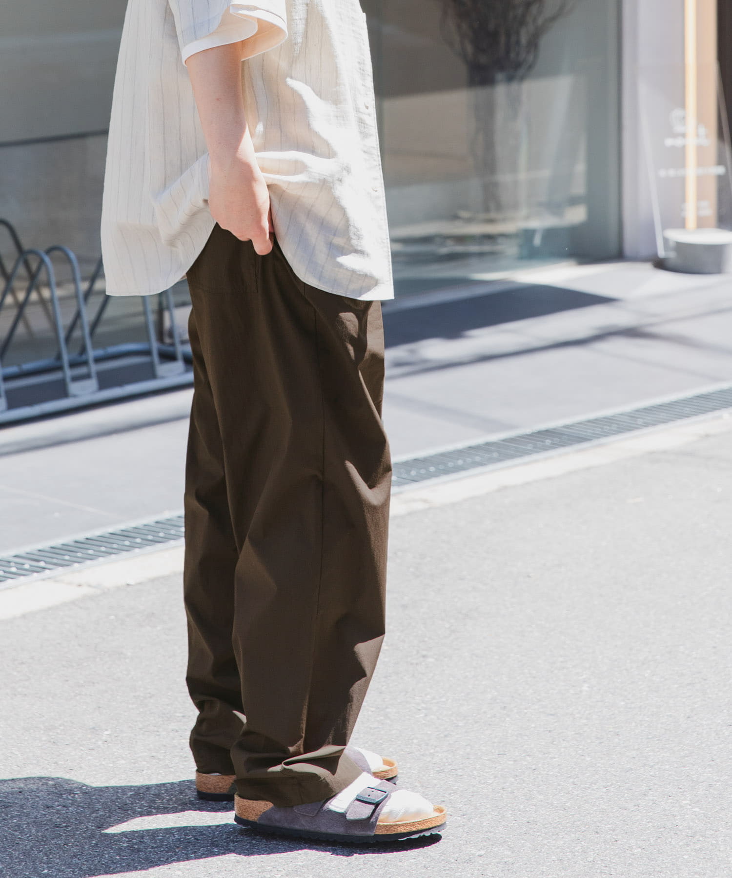 DARKBROWN