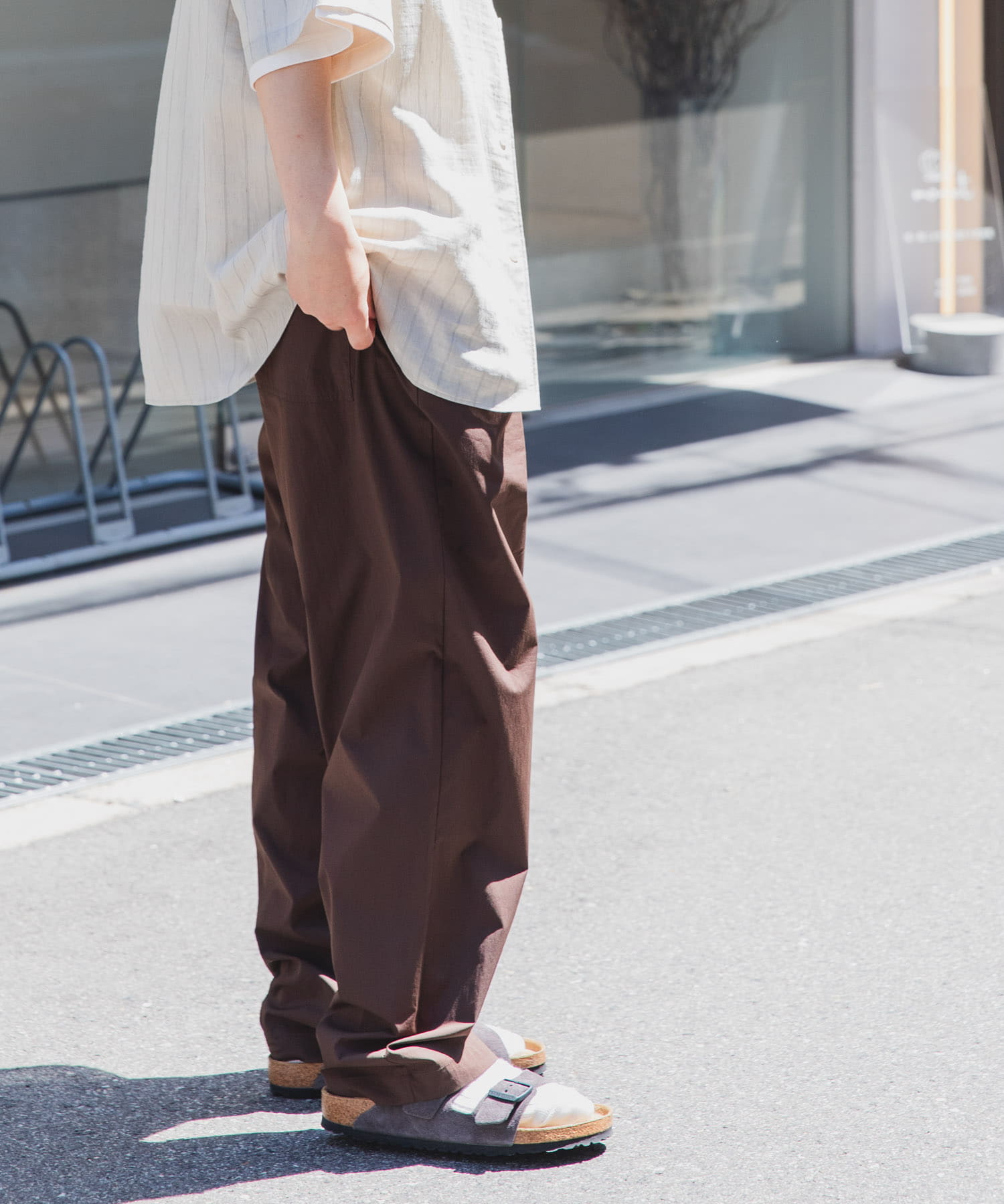 DARKBROWN