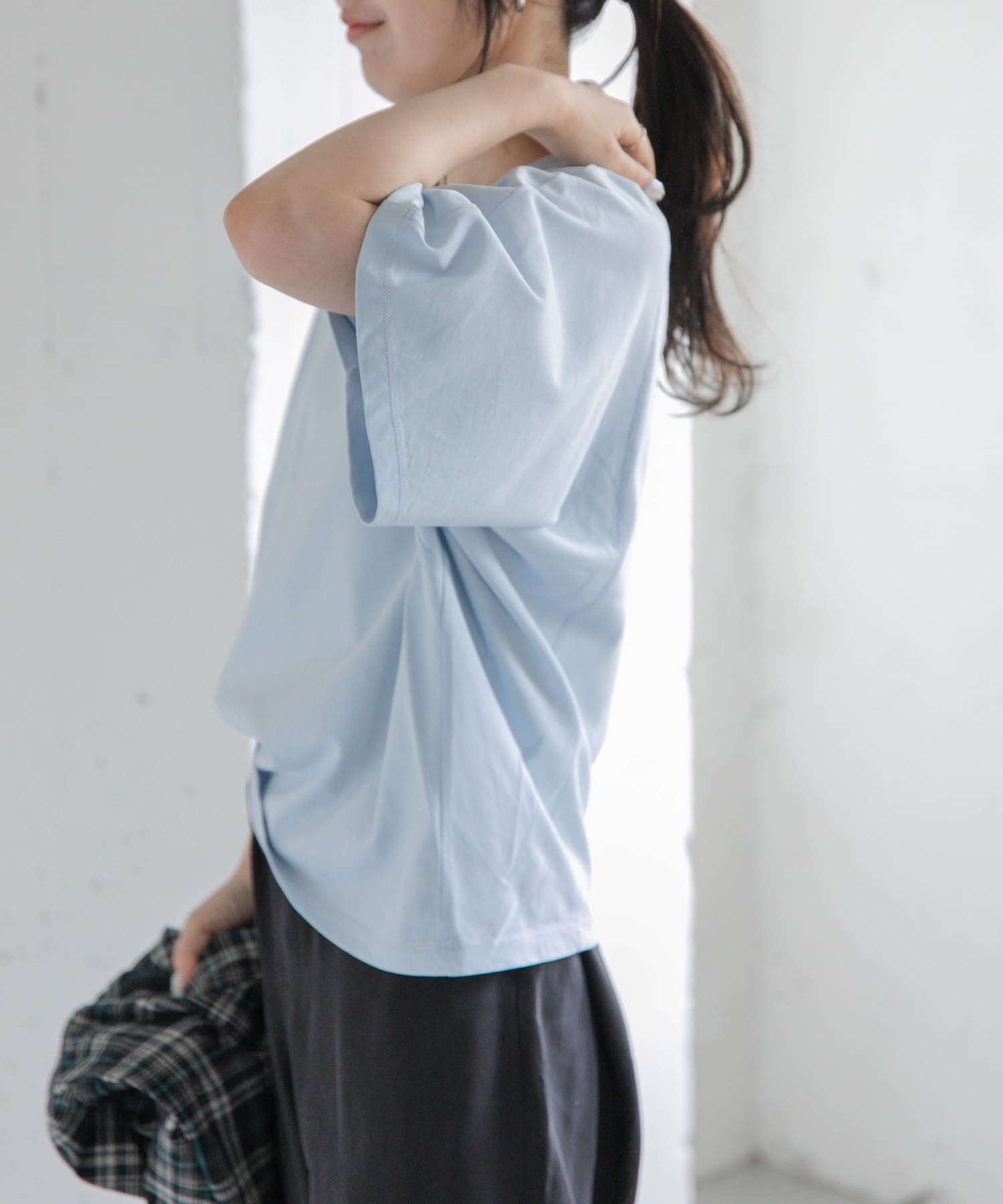 LIGHTBLUE