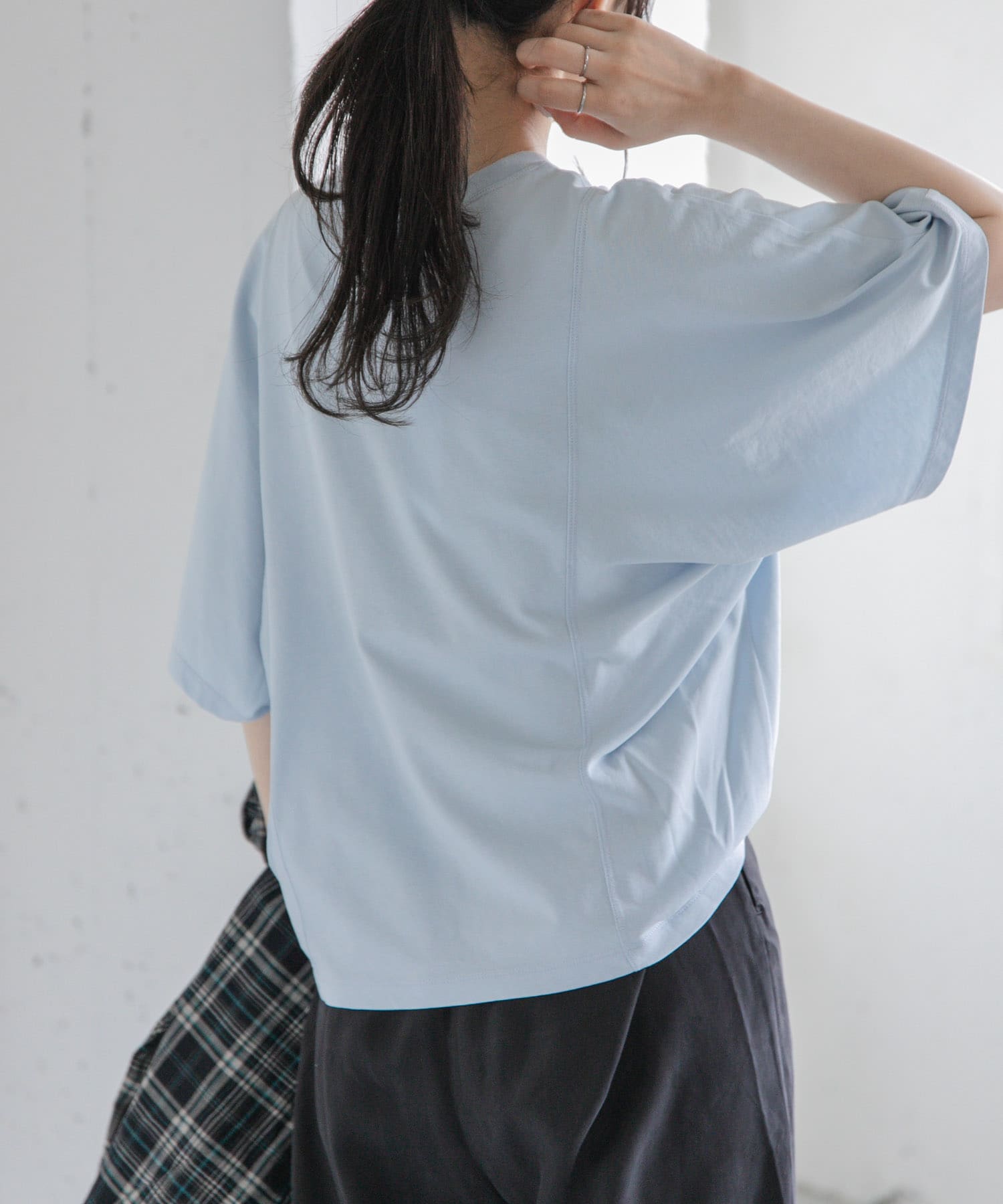LIGHTBLUE