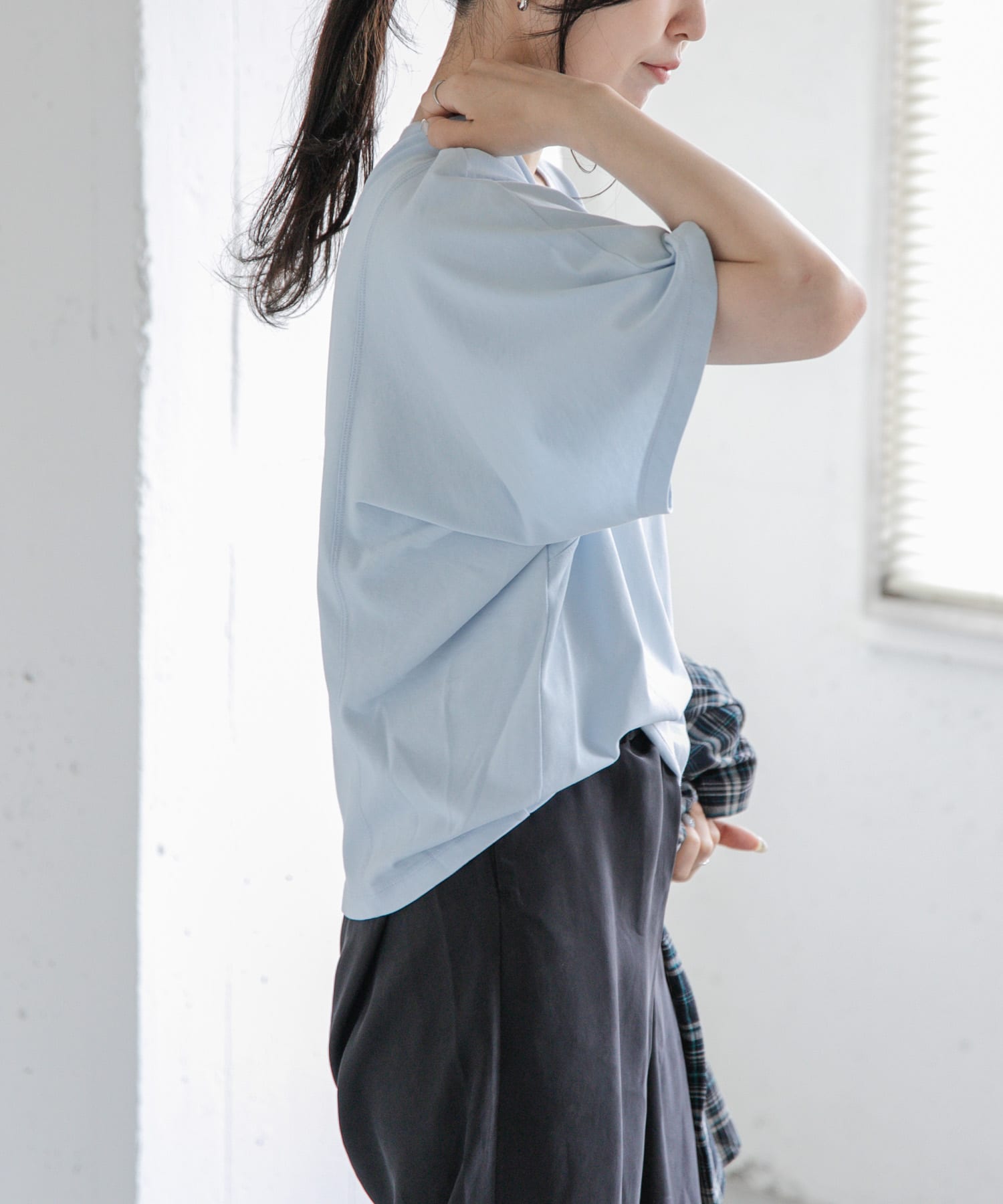 LIGHTBLUE