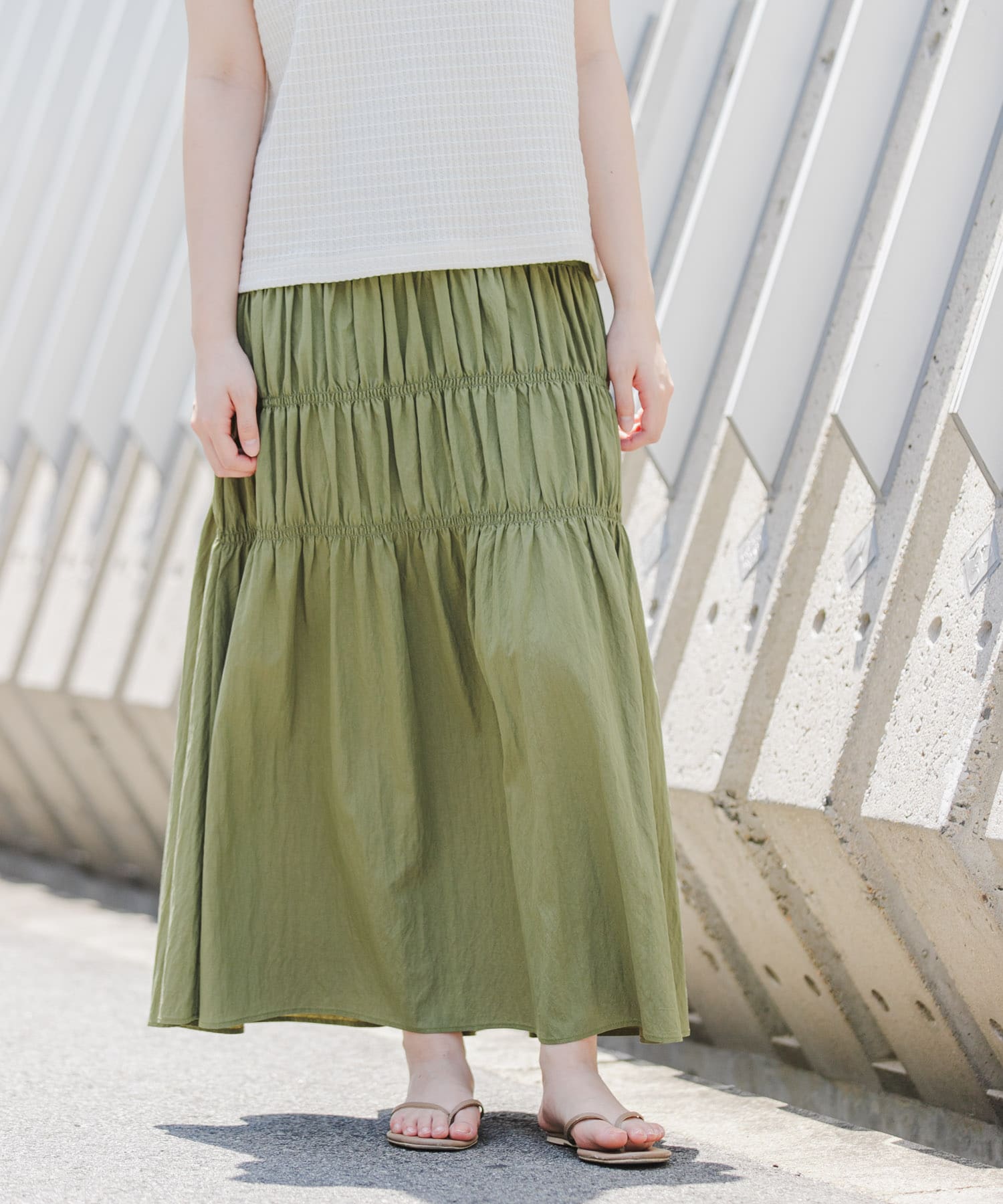 LIGHTKHAKI