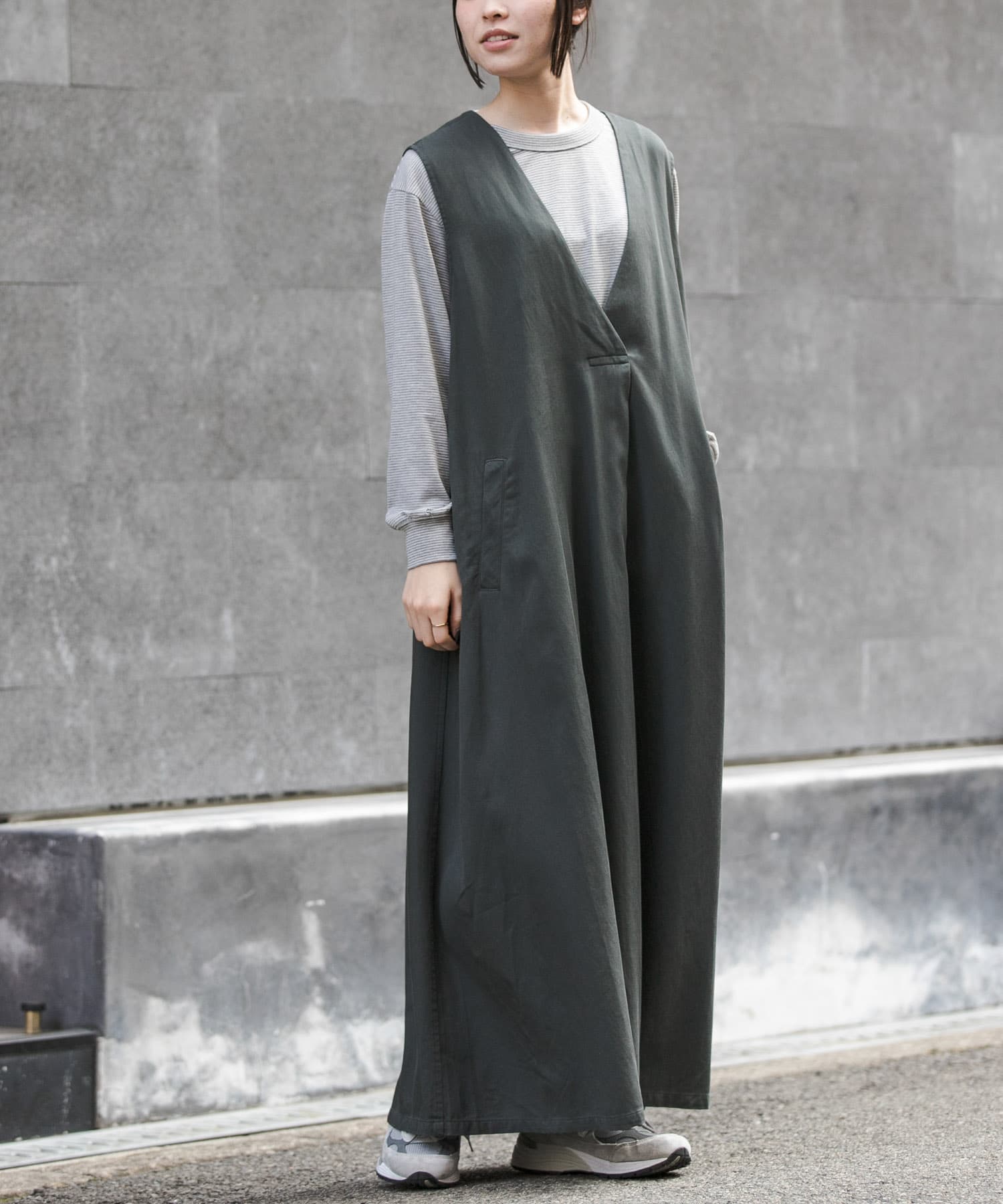 DARKGREEN