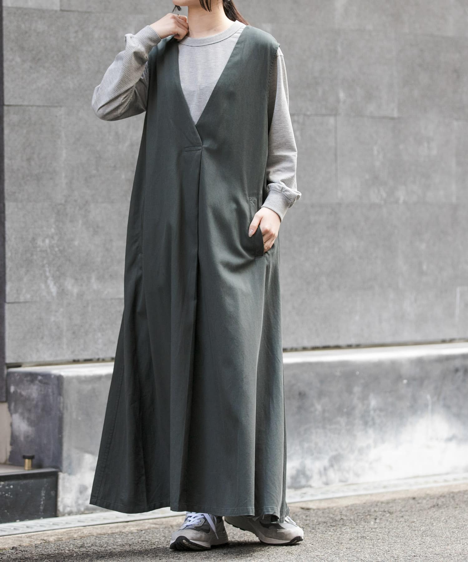 DARKGREEN