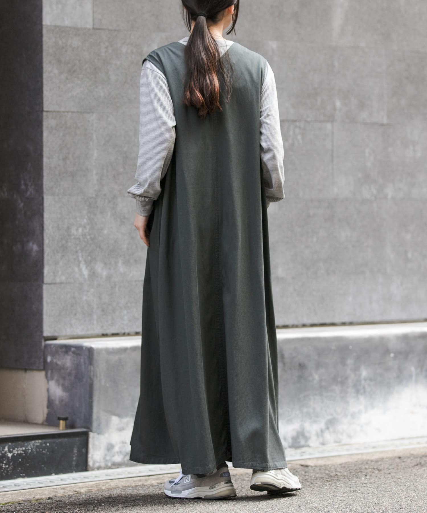 DARKGREEN