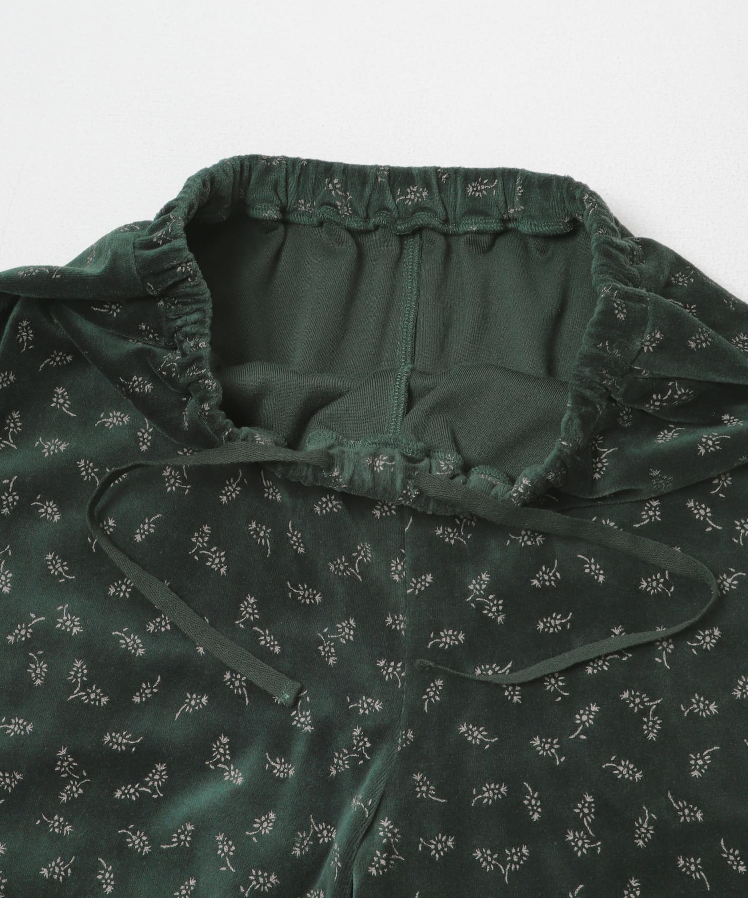 DARKGREEN