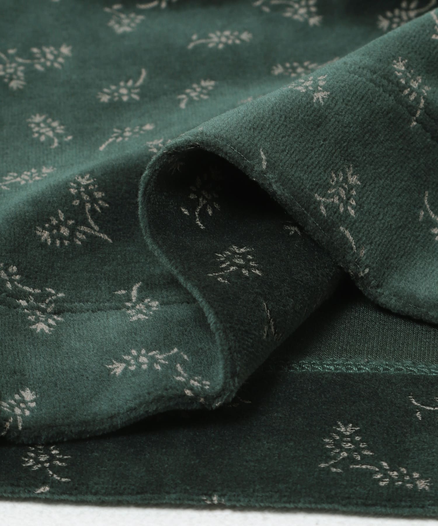 DARKGREEN
