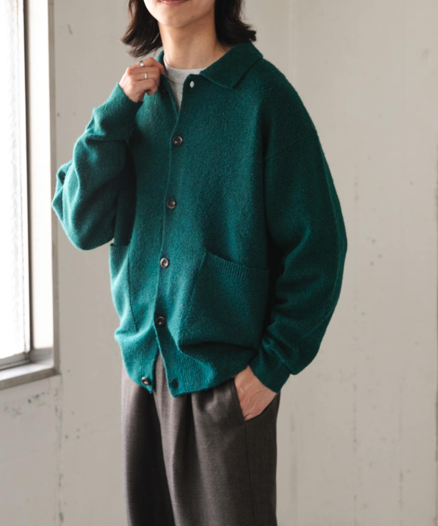 GREEN