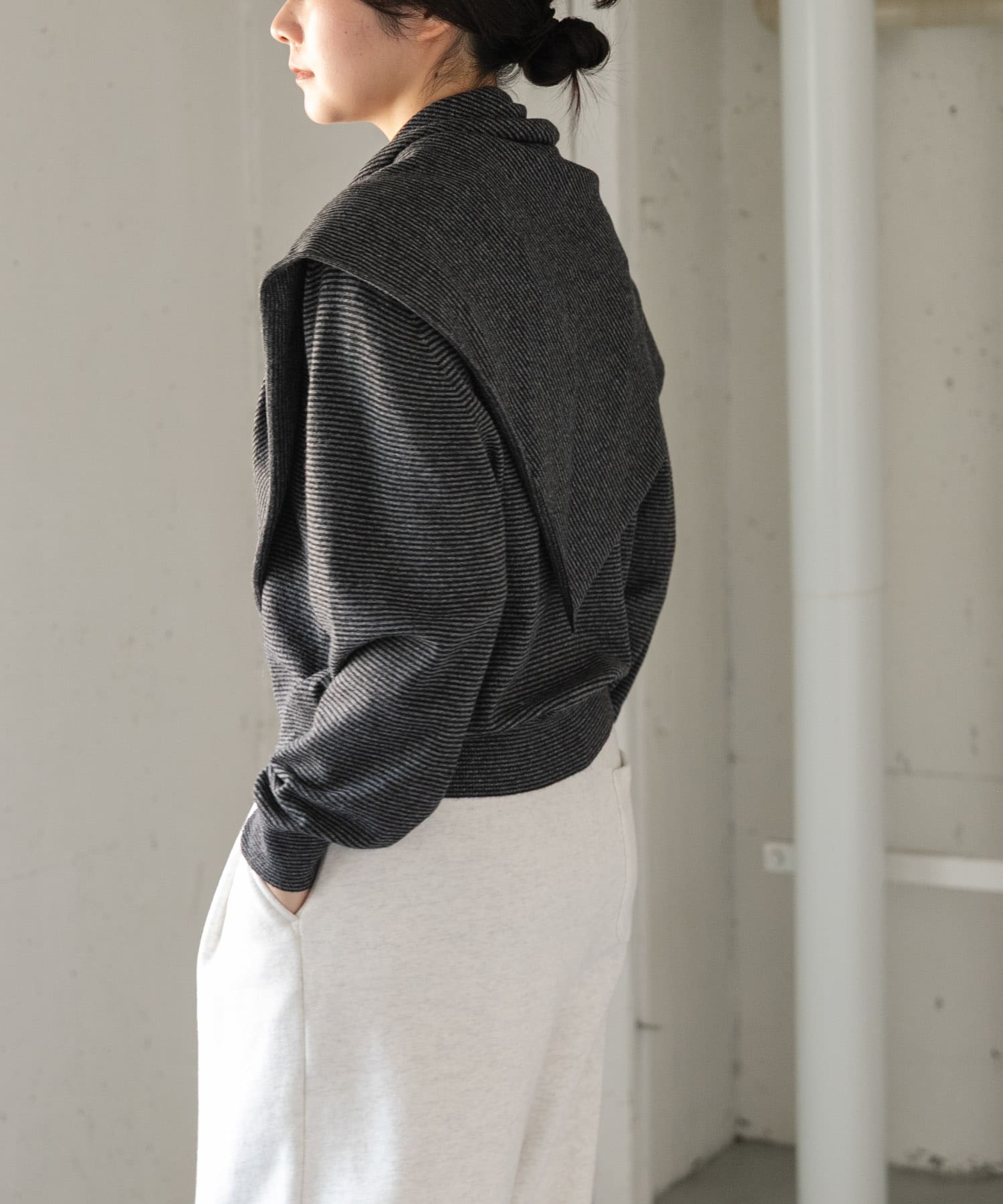 BLK×GRY