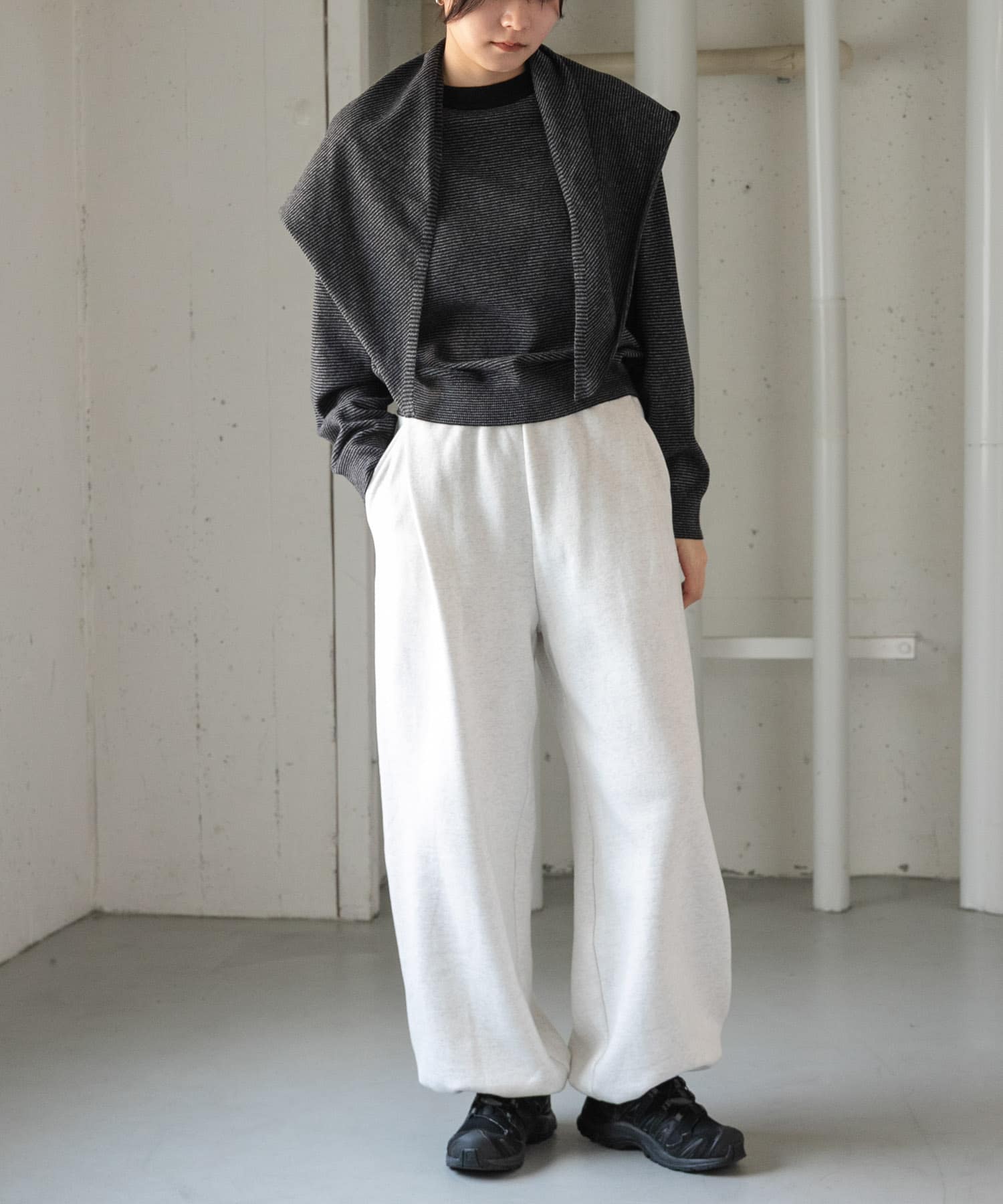 BLK×GRY
