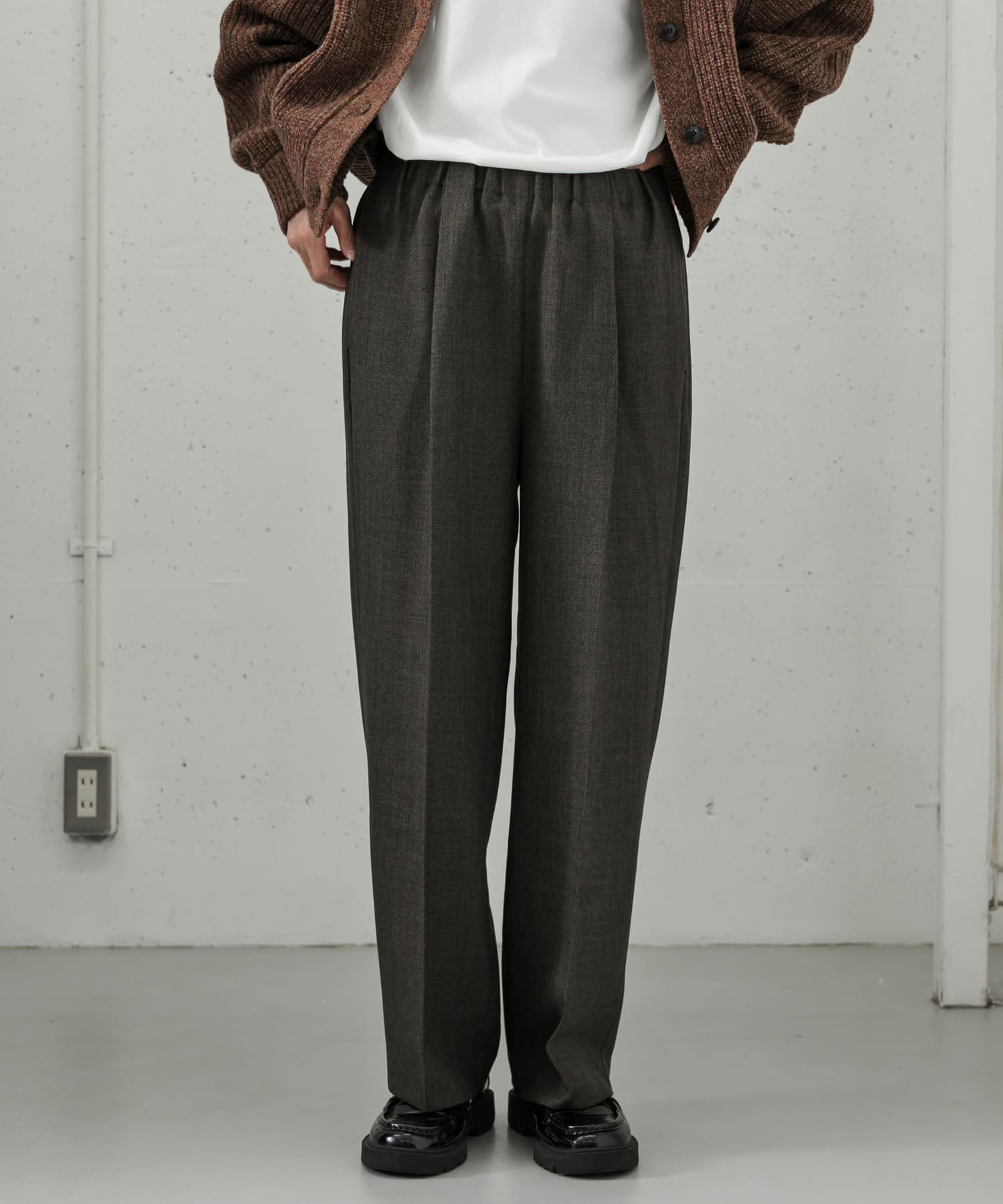TOPKHAKI