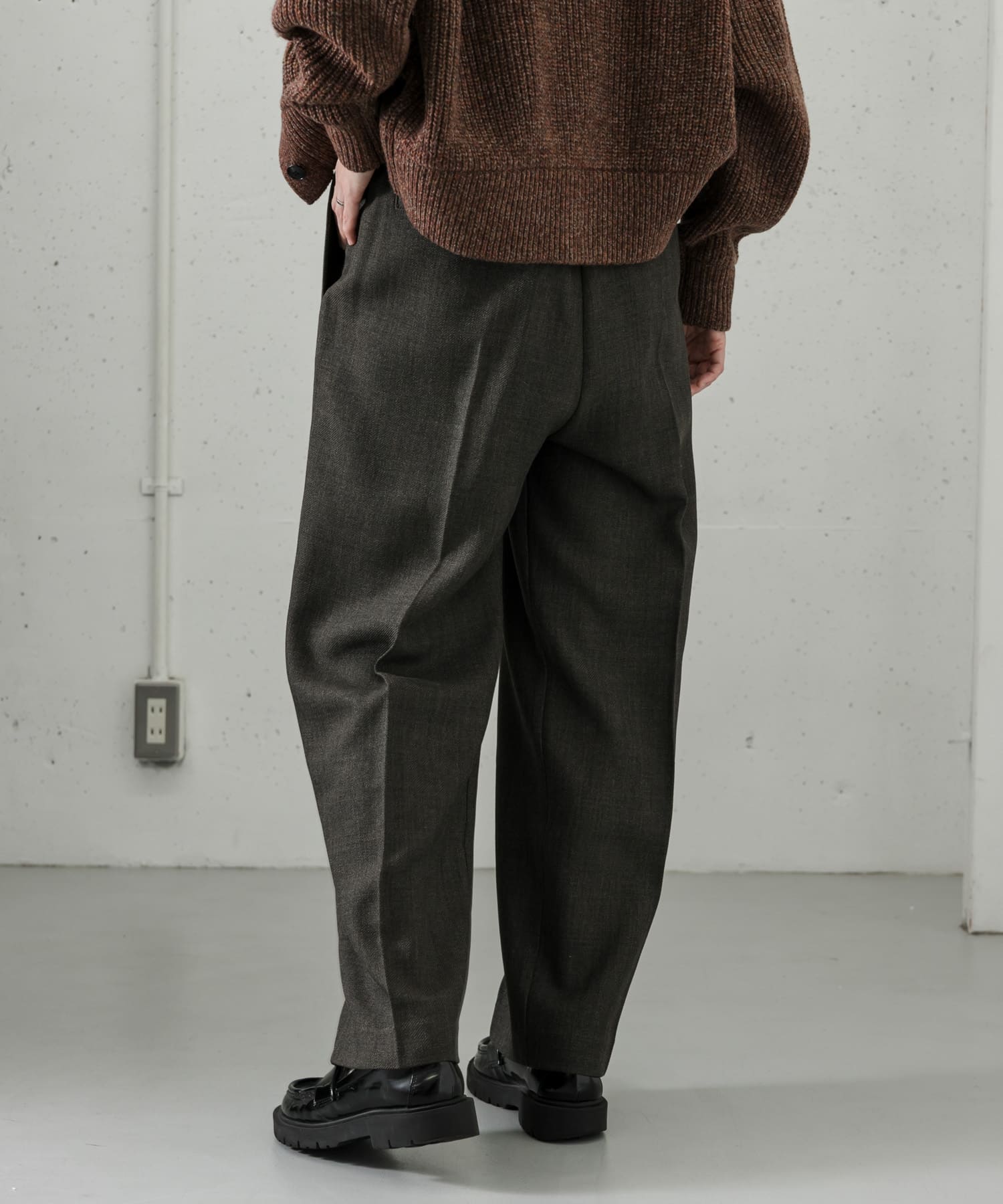 TOPKHAKI