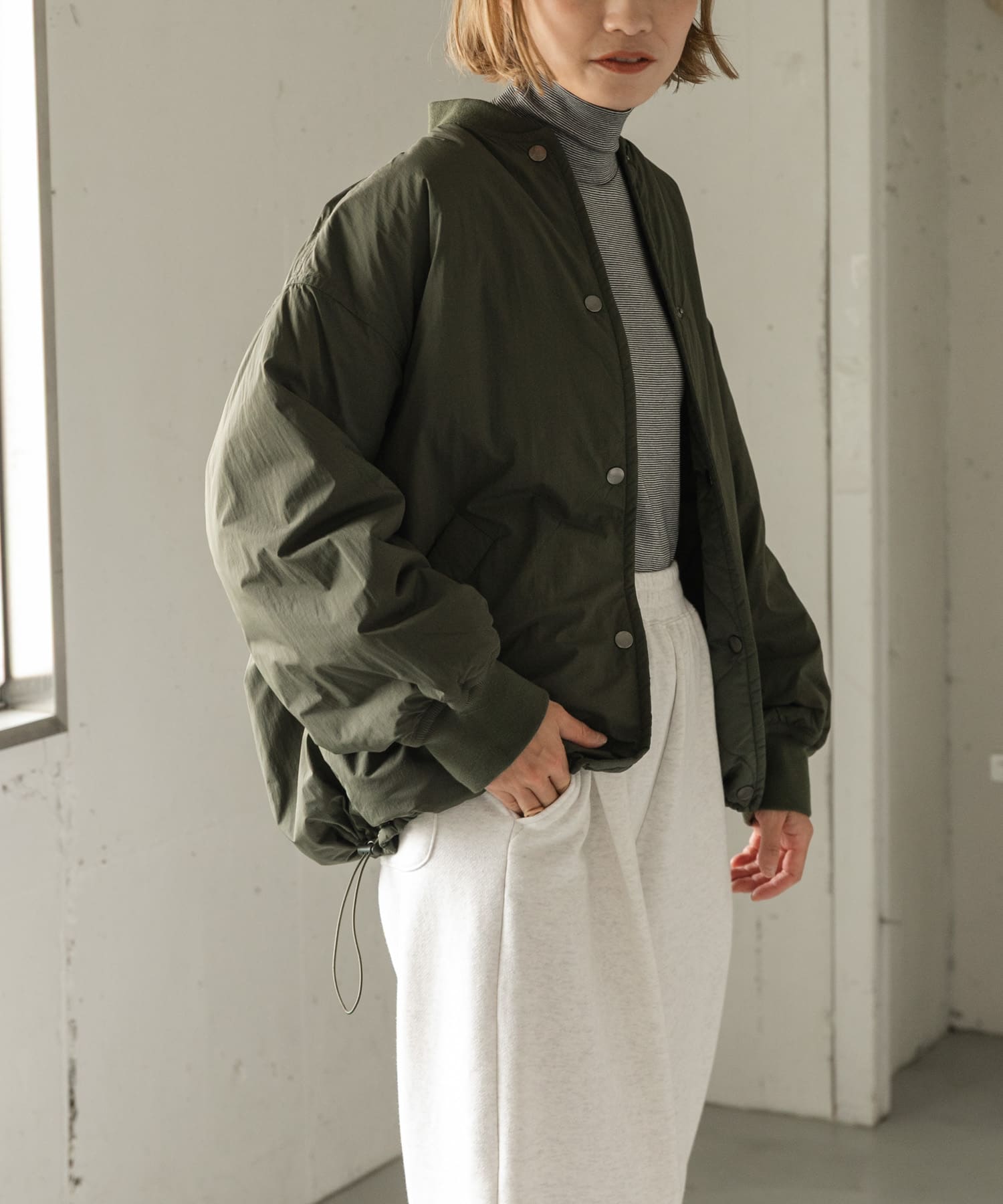 KHAKI