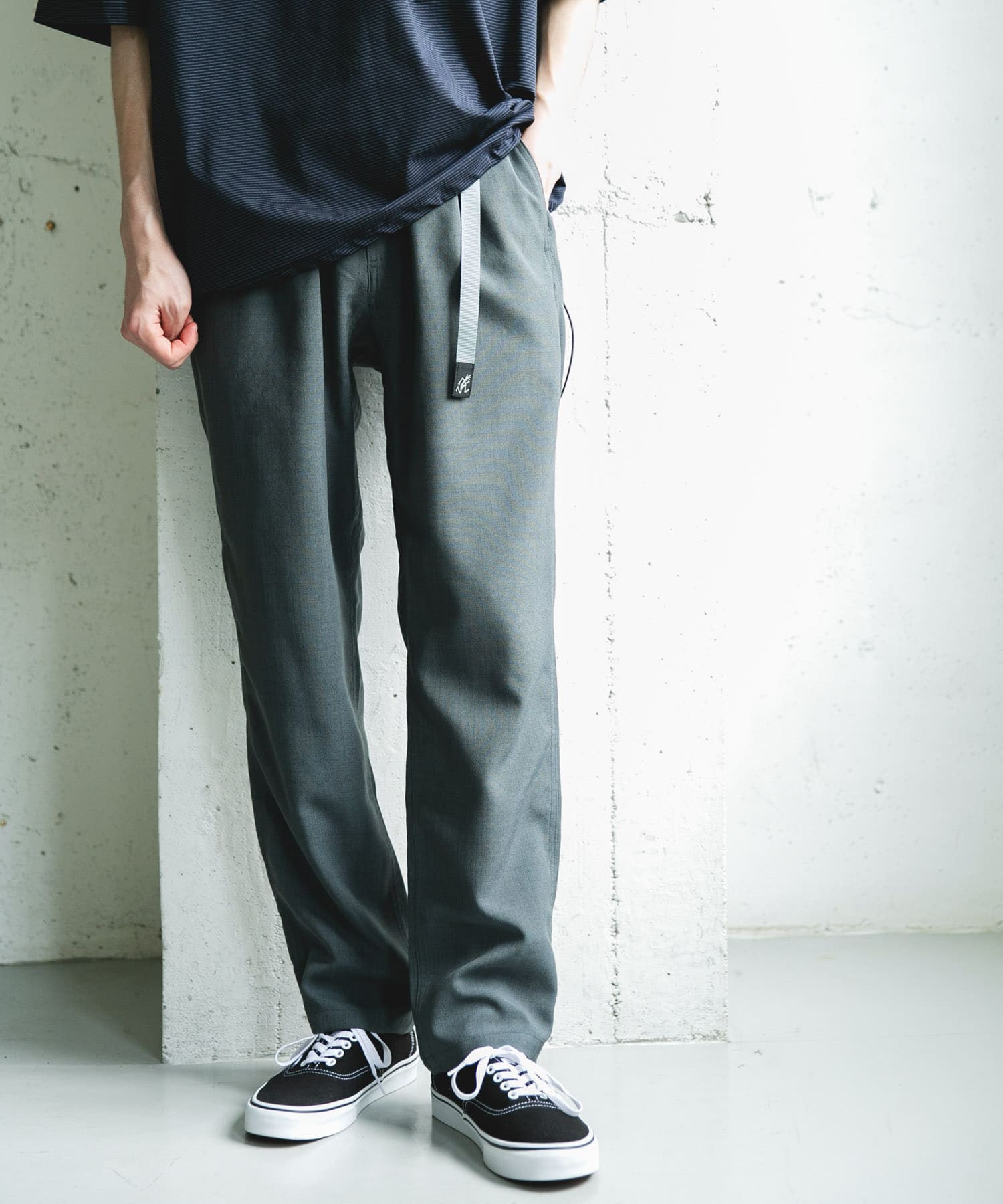 BLUE GRAY