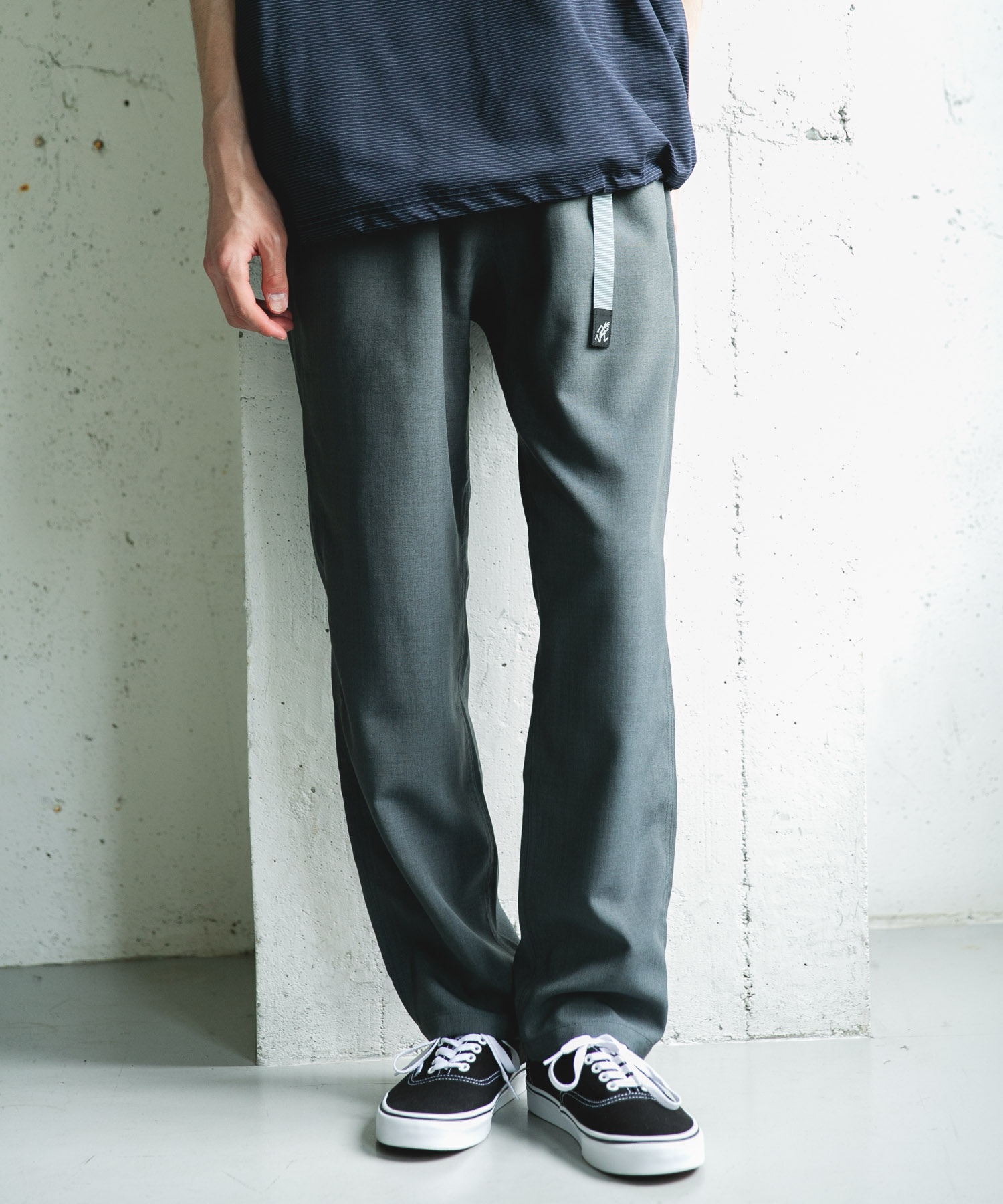BLUE GRAY