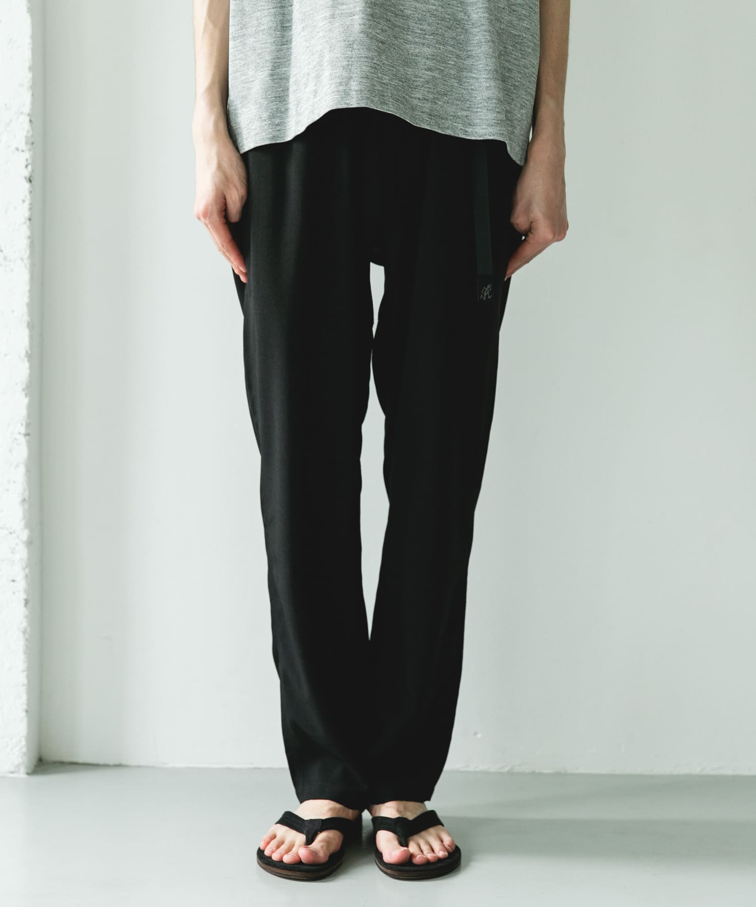 別注』Gramicci for DOORS Linen Like Trouser(S NATURAL): ボトム