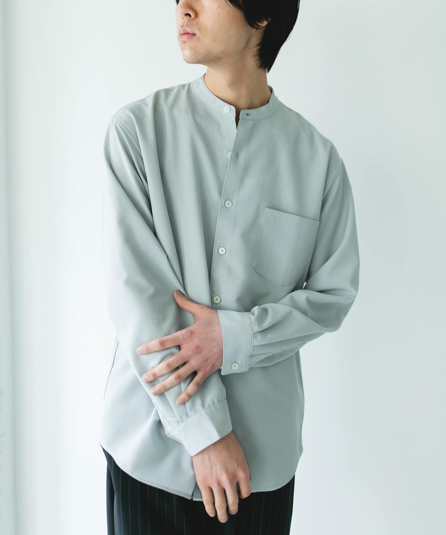 『XLサイズ/WEB限定』『吸水速乾』セオアルファバンドカラーロングスリーブシャツ L.GRAY L