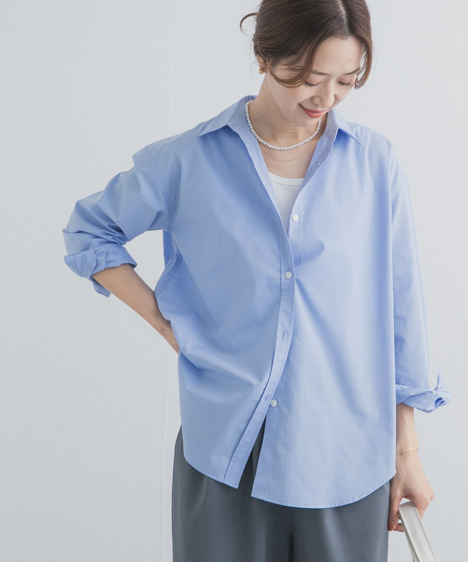 『UR TECH』レギュラーカラーオーバーシャツ